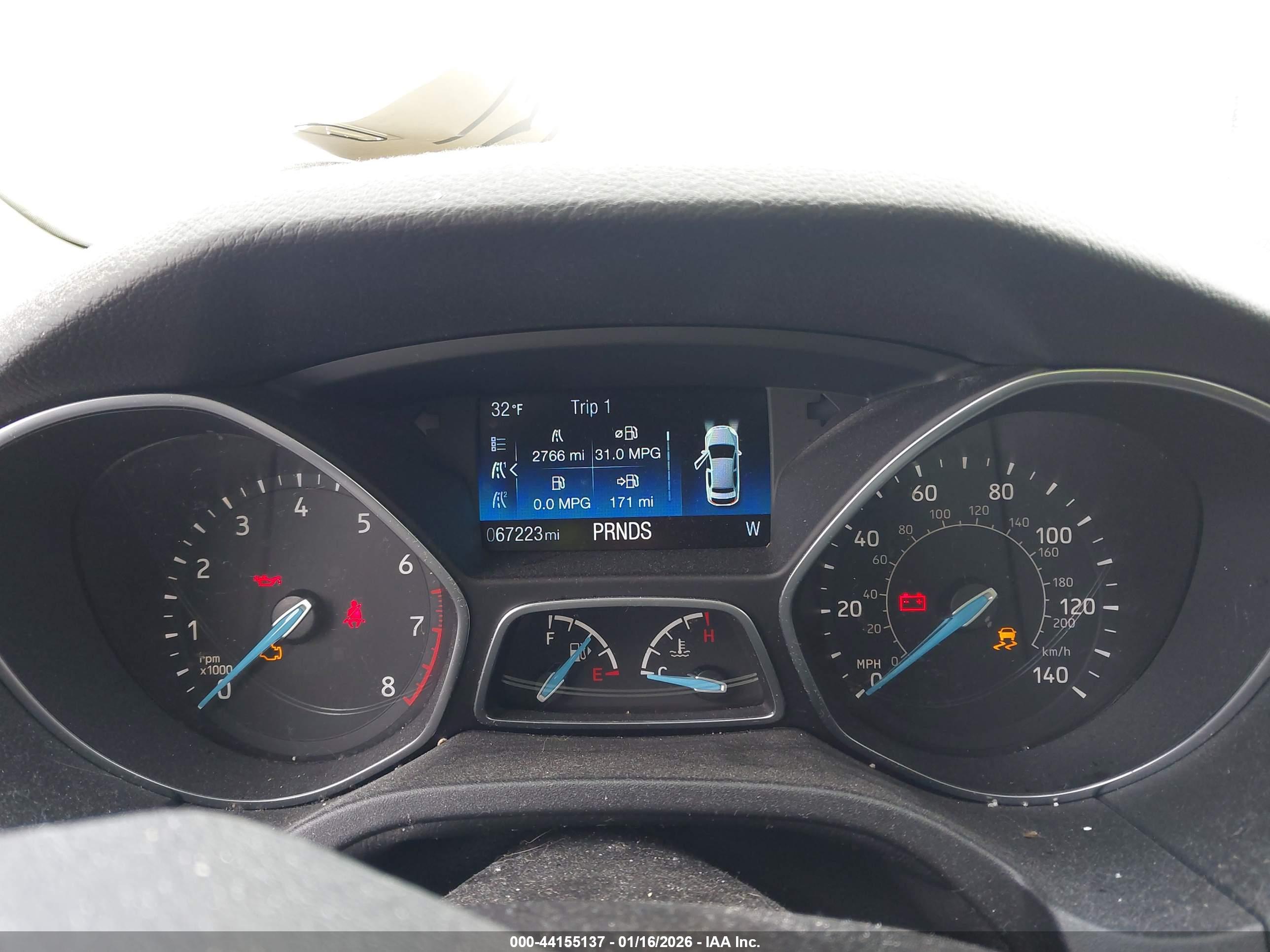 FORD FOCUS image 7