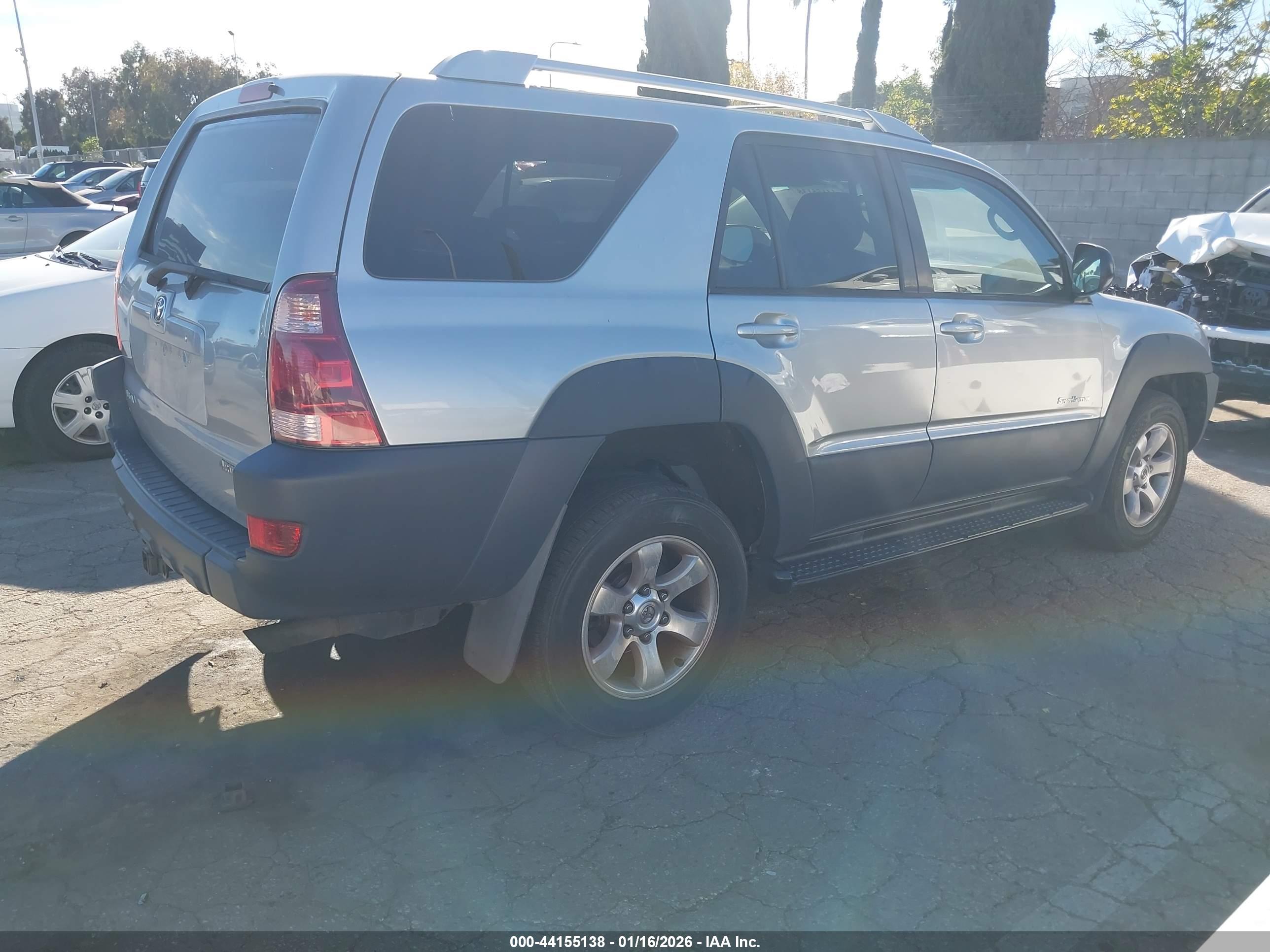 TOYOTA 4RUNNER image 4