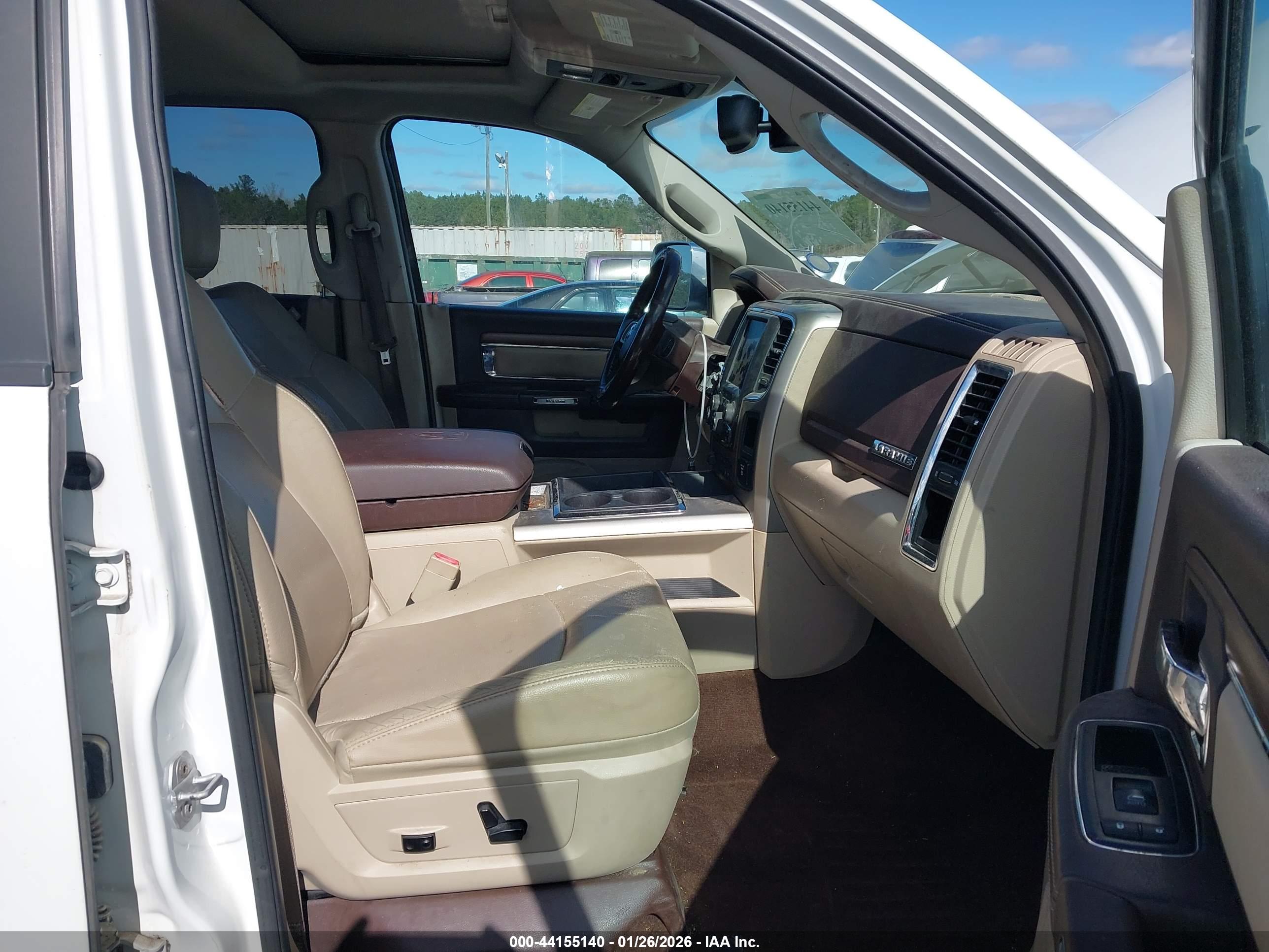 RAM 2500 image 5