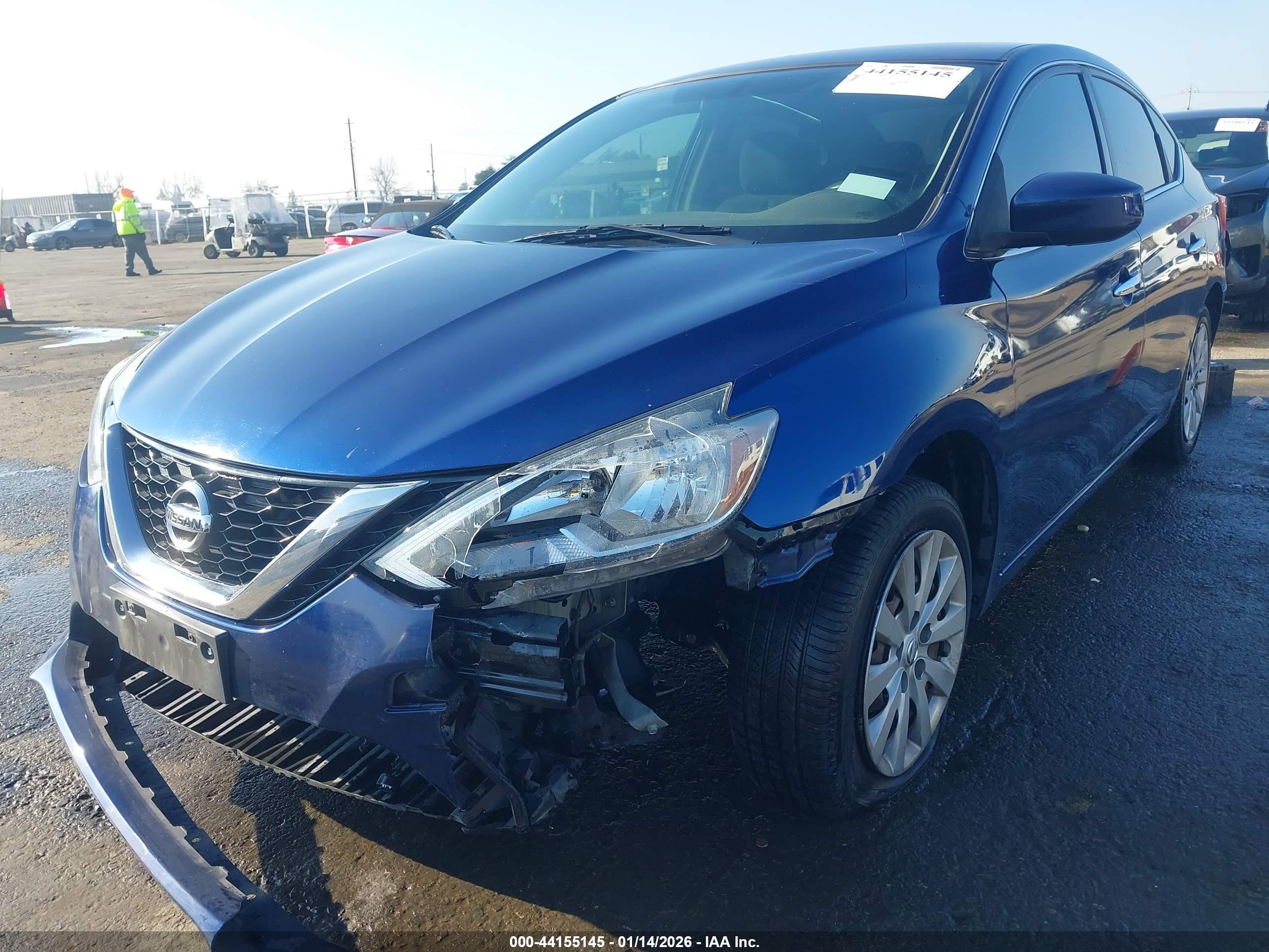 NISSAN SENTRA image 6