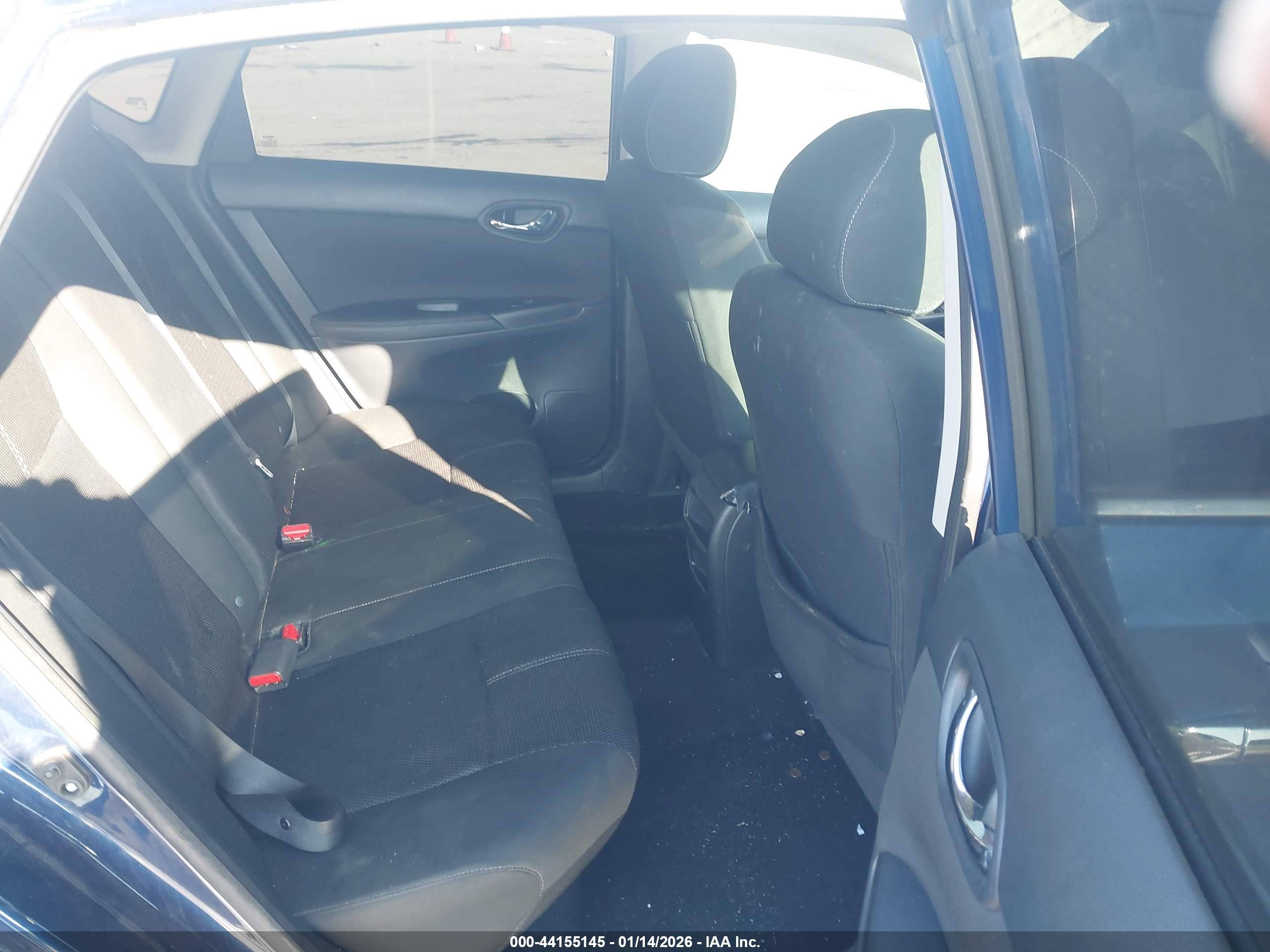 NISSAN SENTRA image 8
