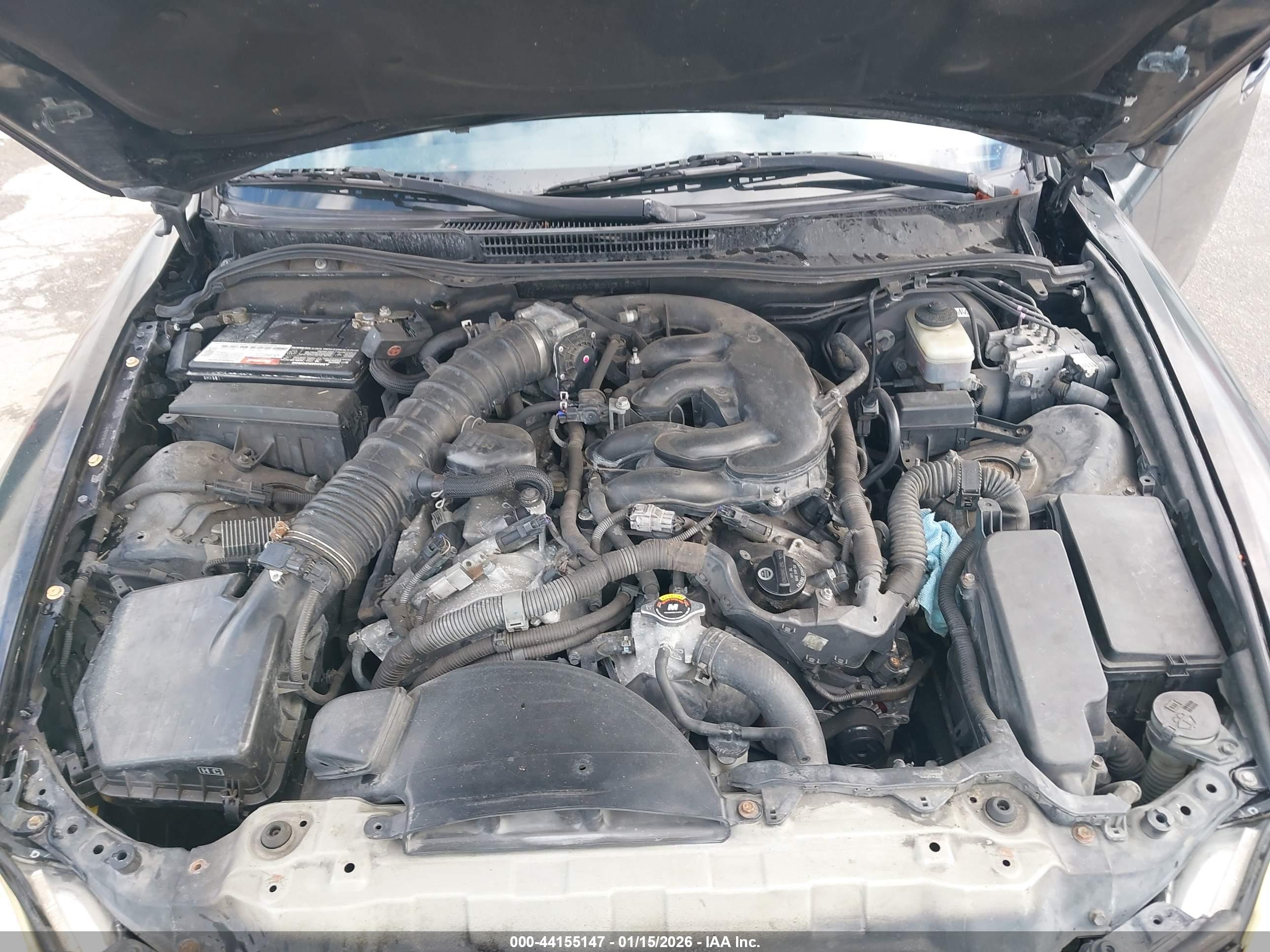 LEXUS IS image 10
