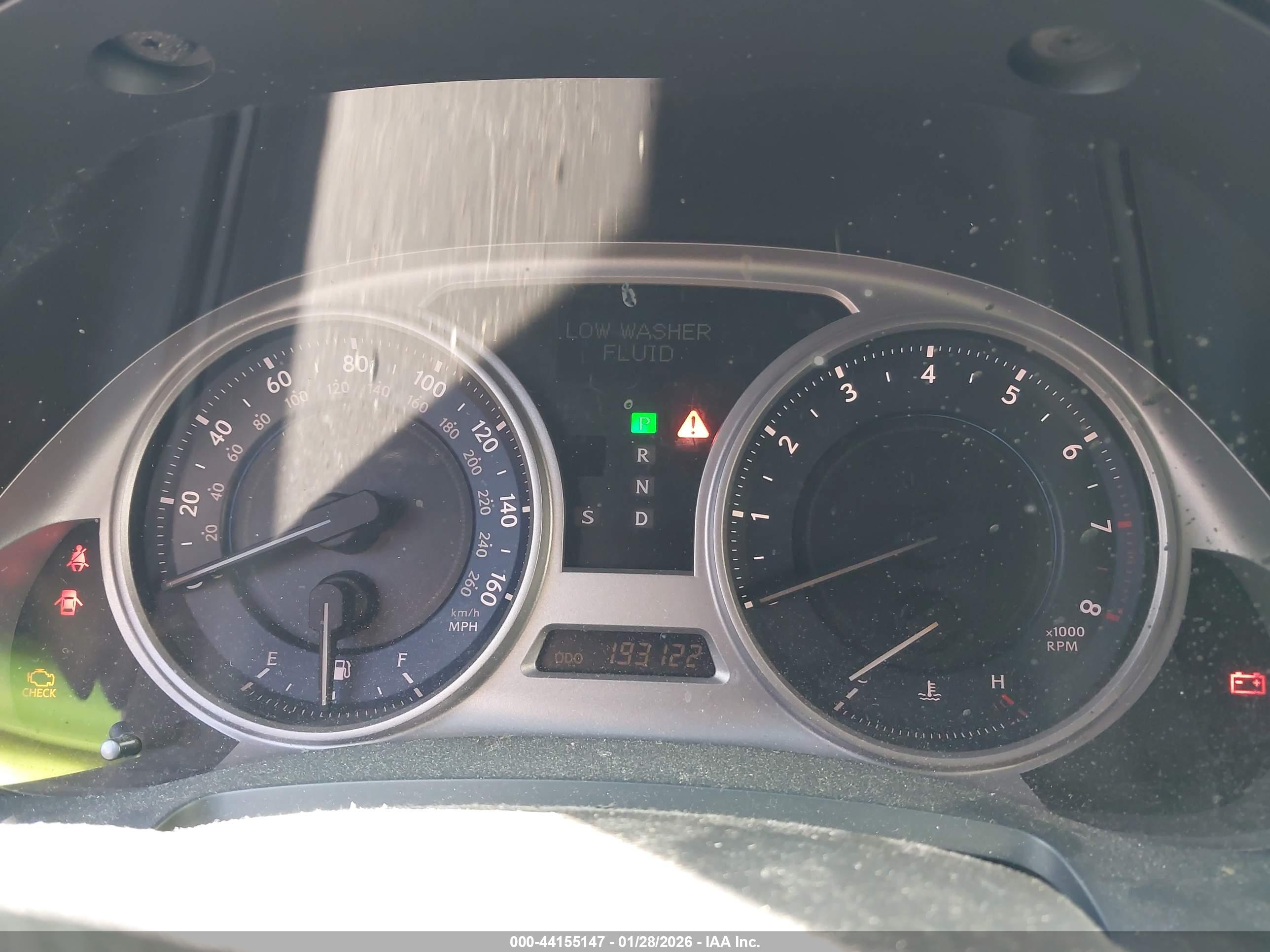 LEXUS IS image 7