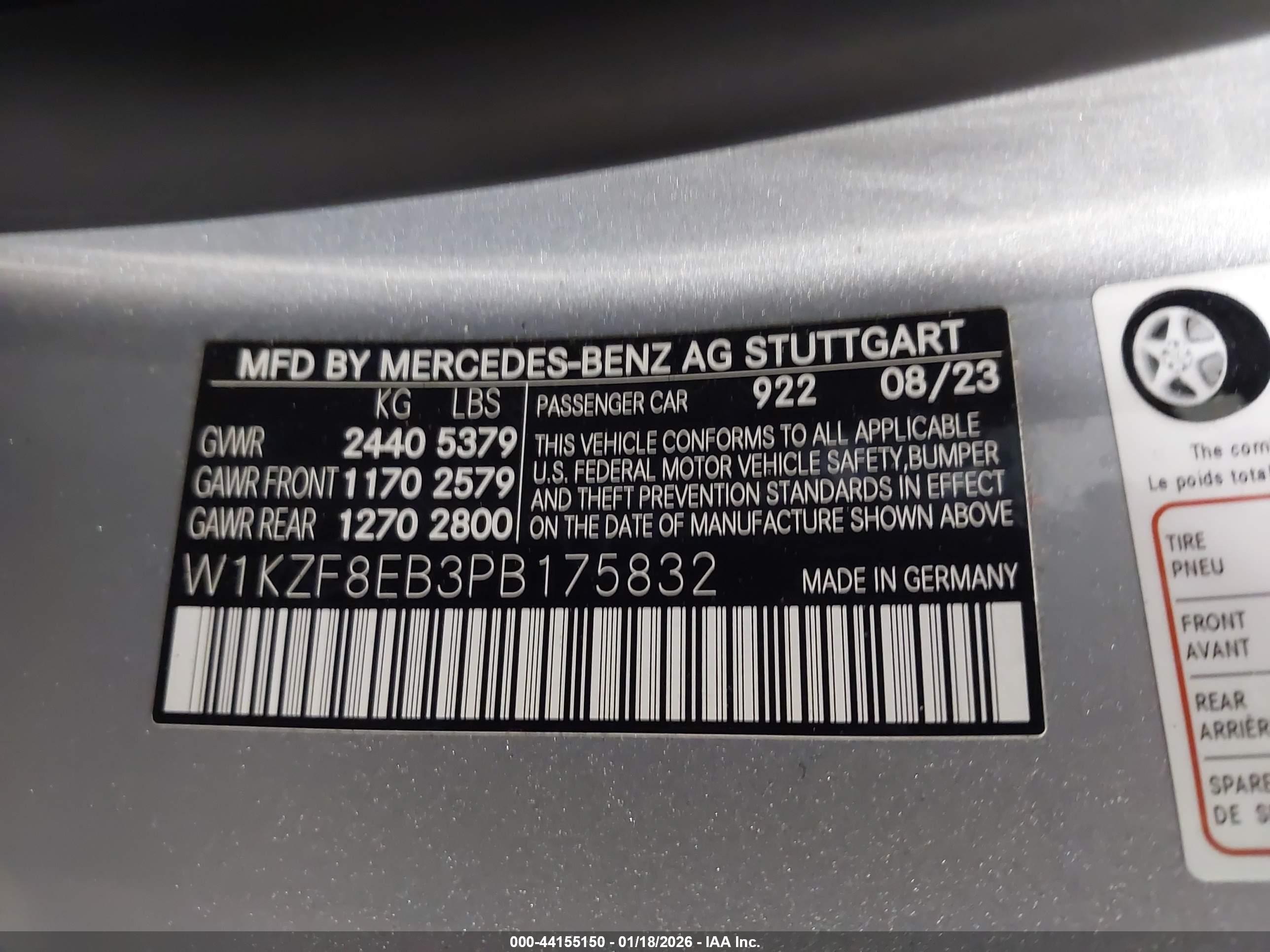 MERCEDES-BENZ E image 9