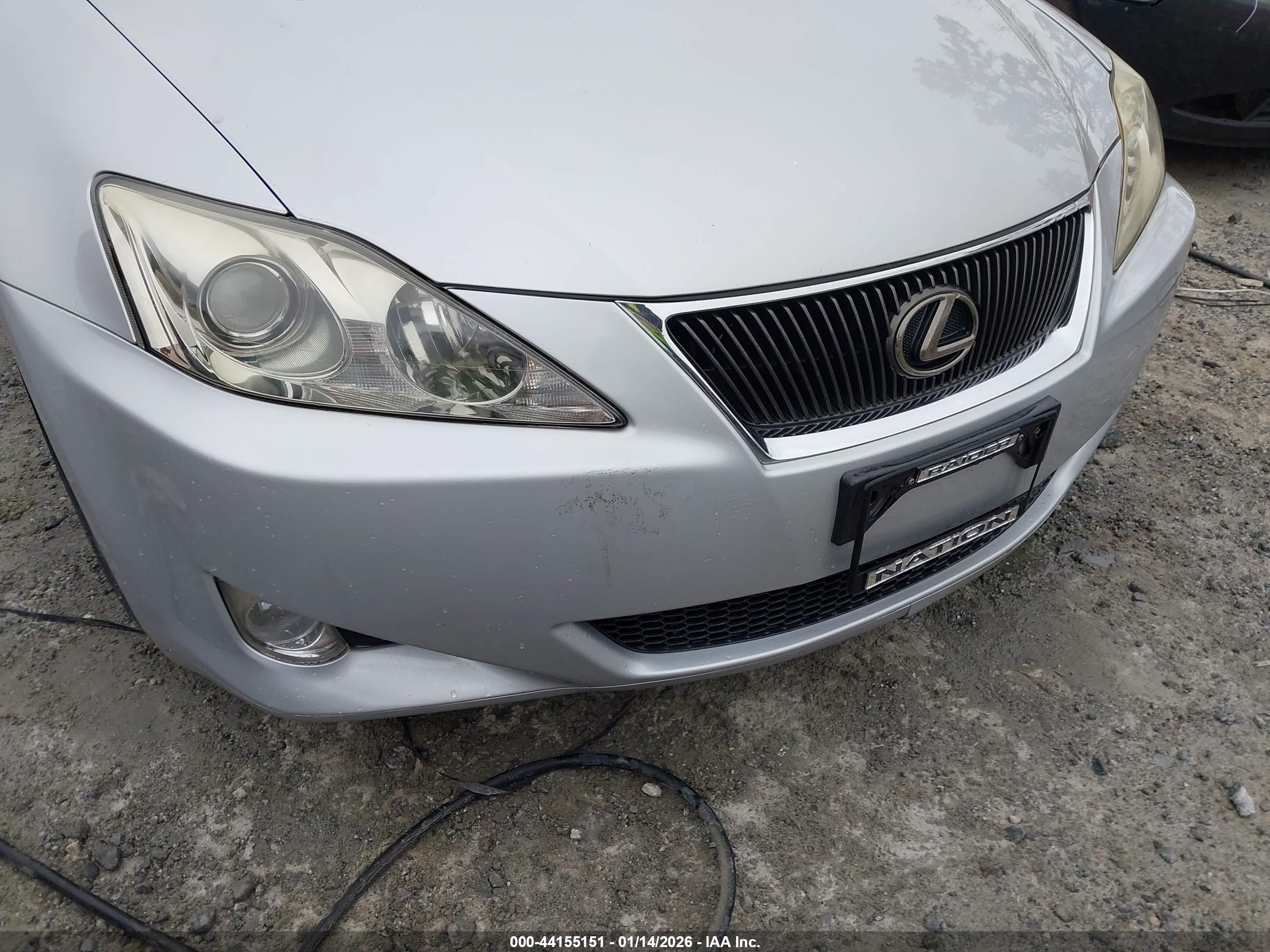 LEXUS IS image 6