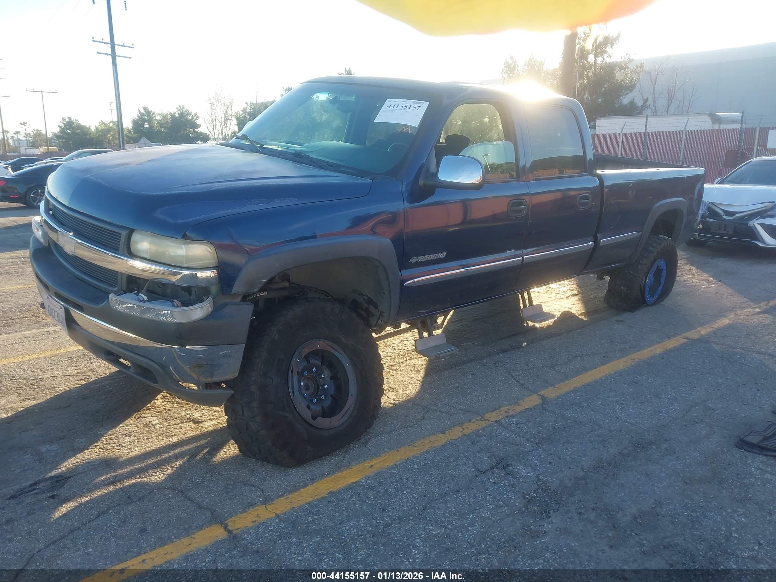 CHEVROLET SILVERADO image 2