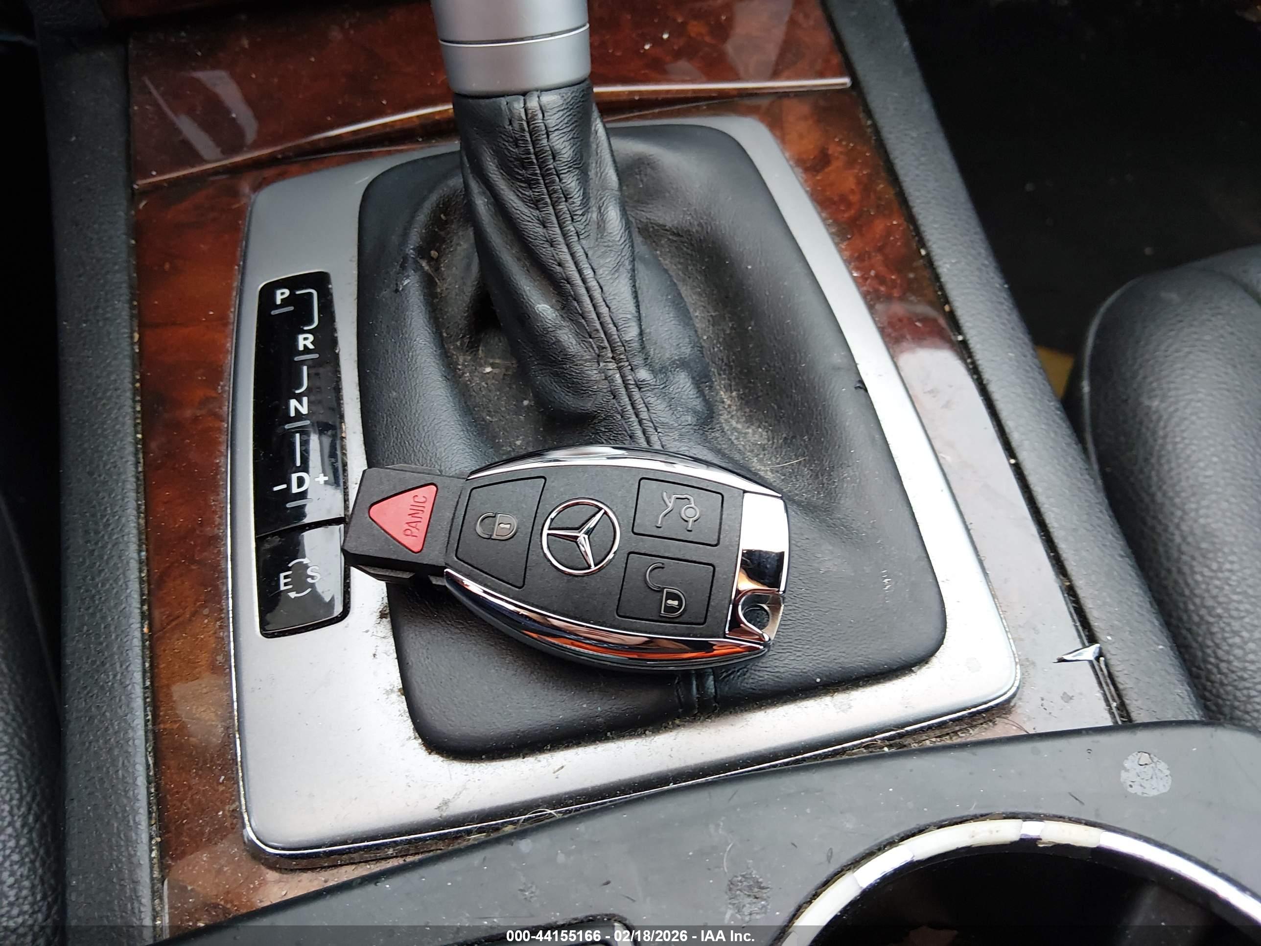 MERCEDES-BENZ C image 11