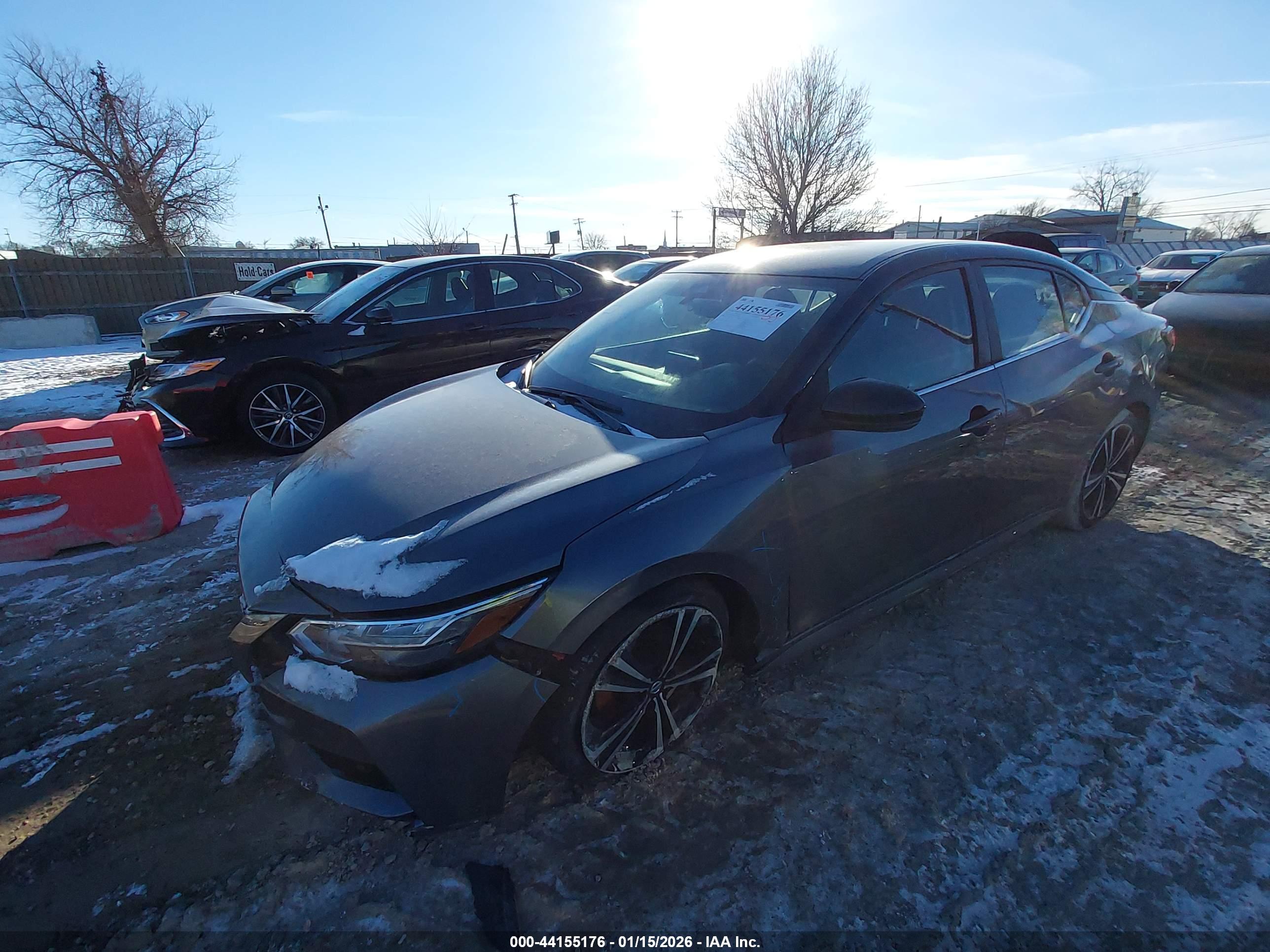 NISSAN SENTRA image 2