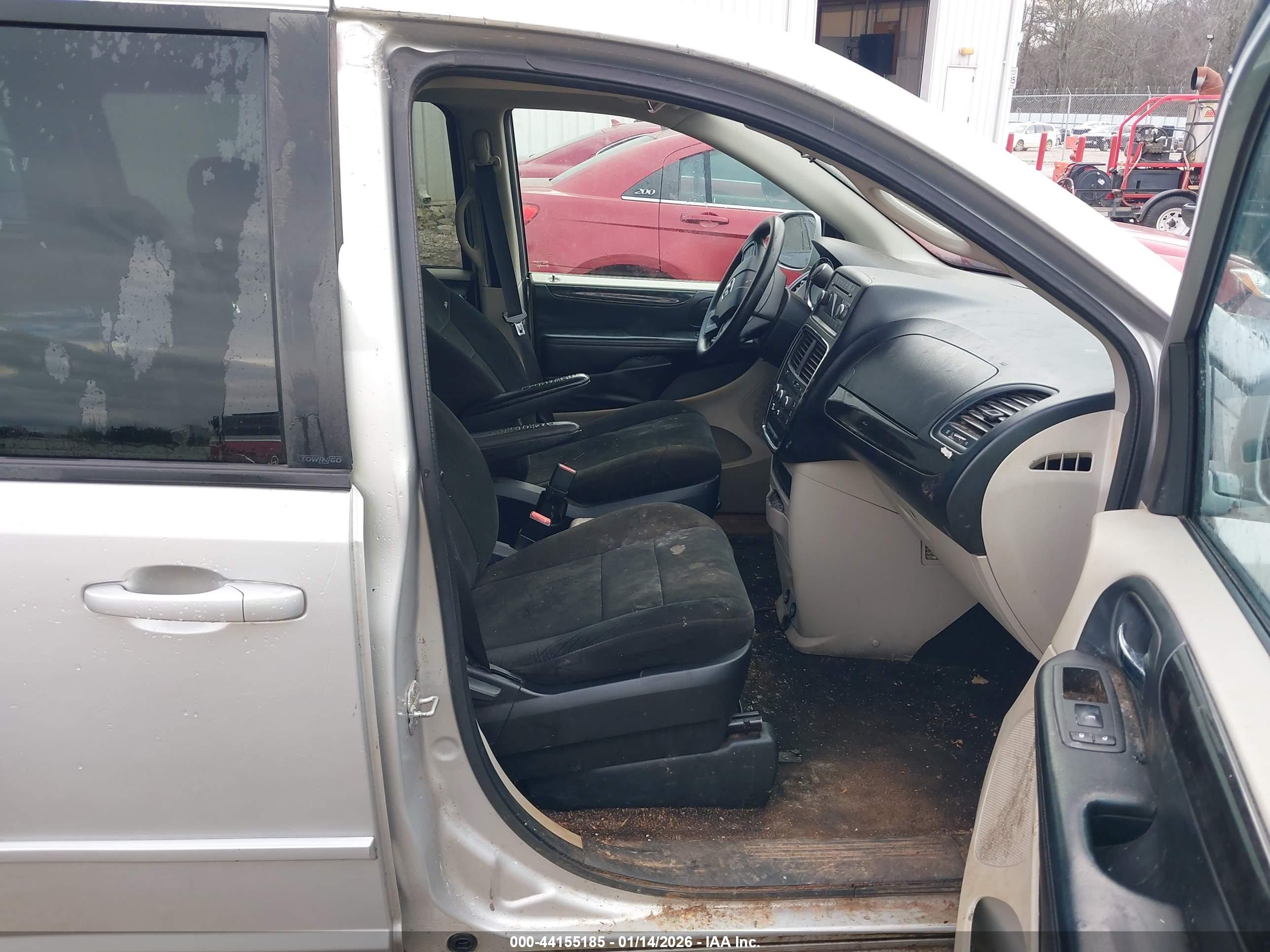 DODGE GRAND image 5