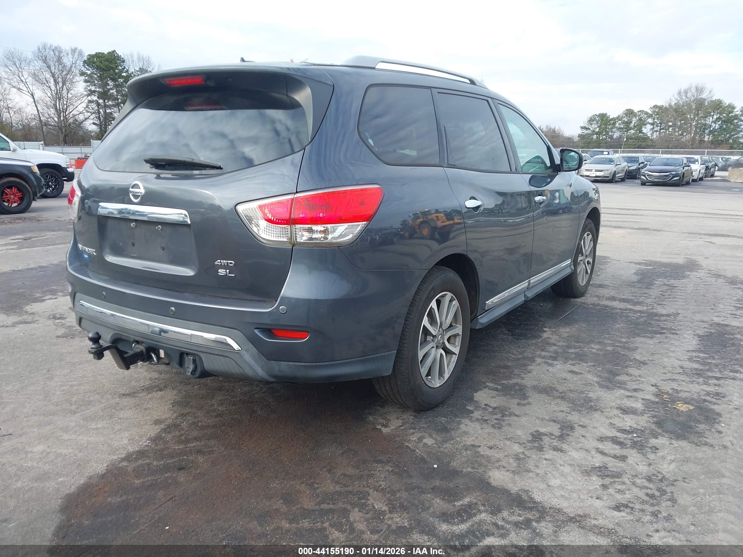 NISSAN PATHFINDER image 4