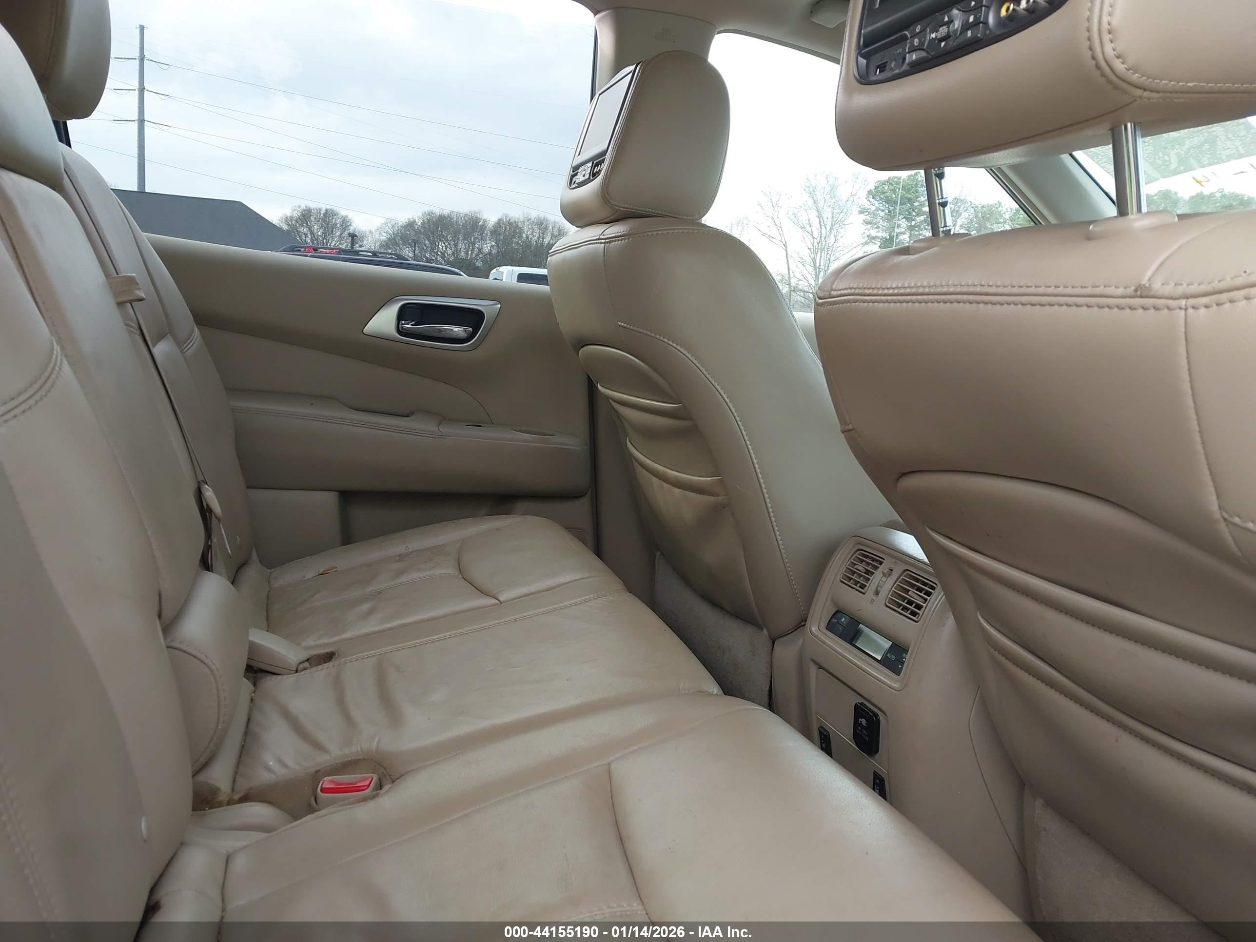 NISSAN PATHFINDER image 8