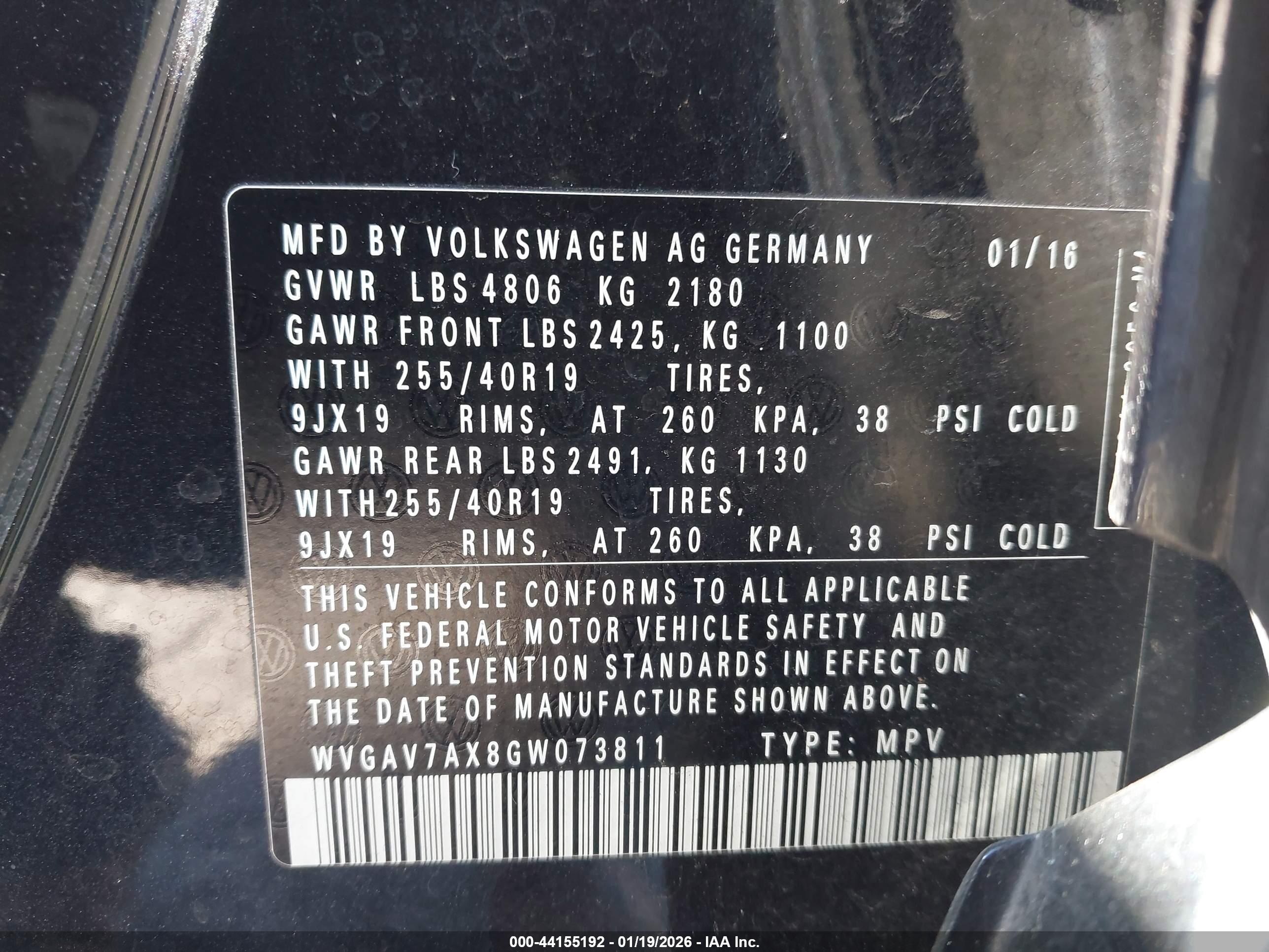 VOLKSWAGEN TIGUAN image 9
