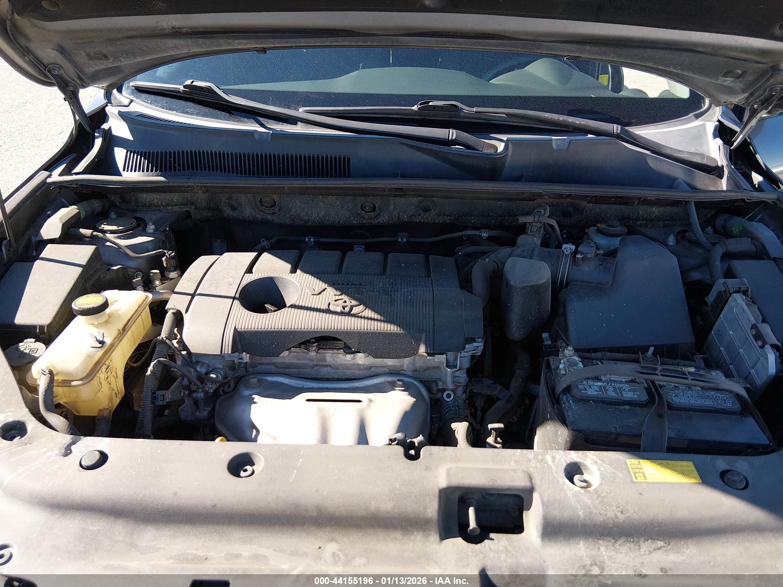 TOYOTA RAV4 image 10