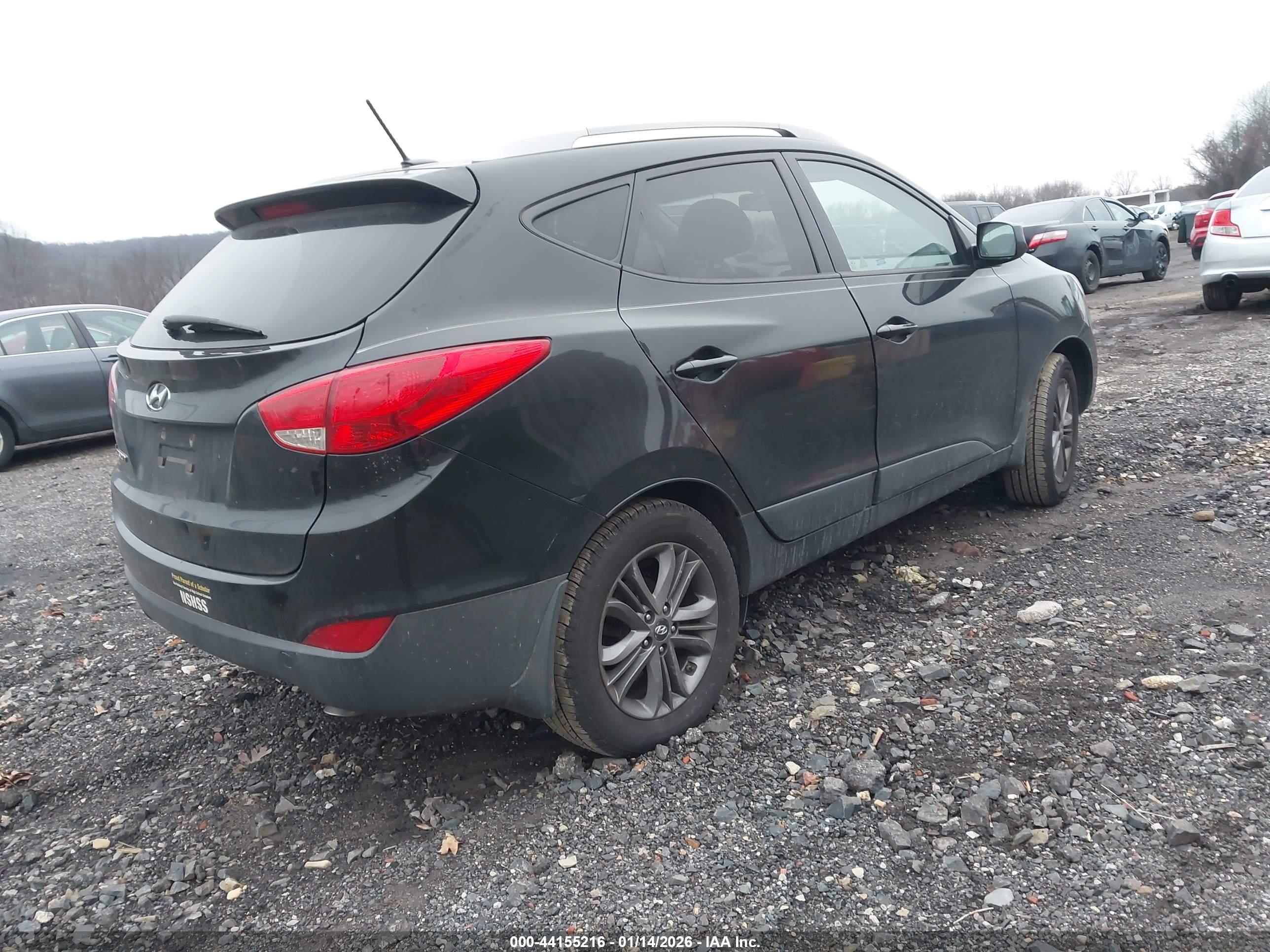 HYUNDAI TUCSON image 4