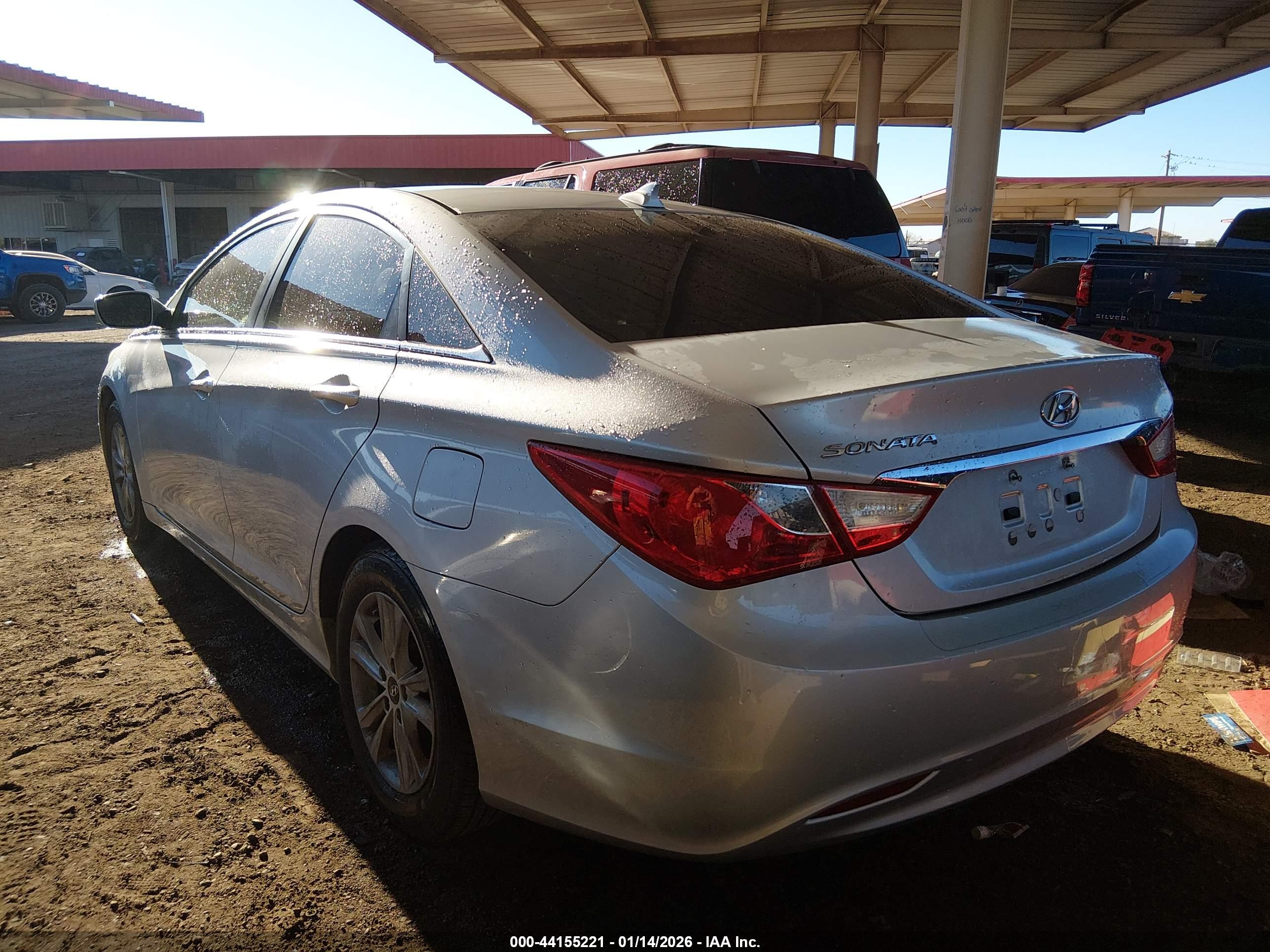 HYUNDAI SONATA image 3