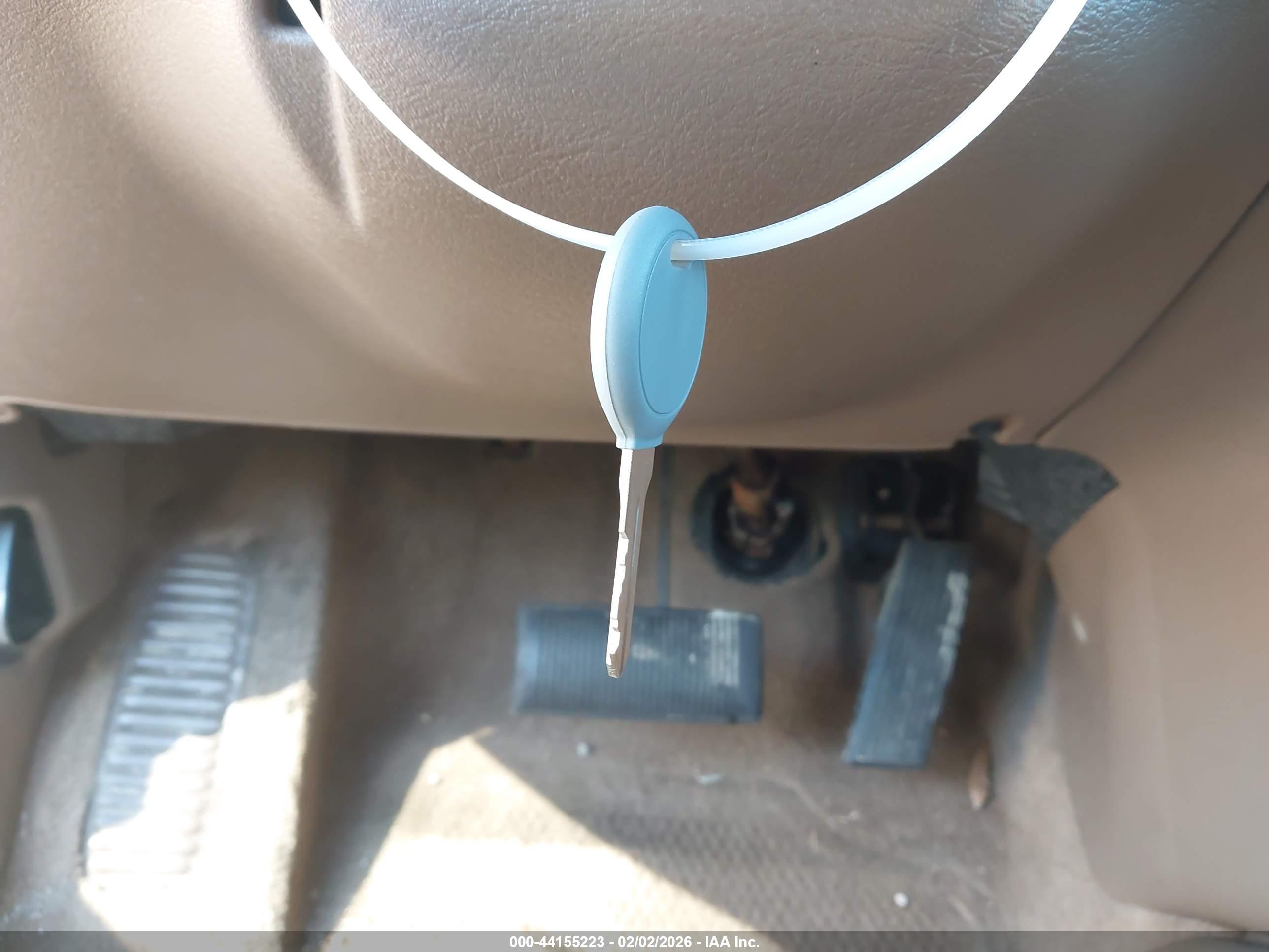 CHRYSLER SEBRING image 11