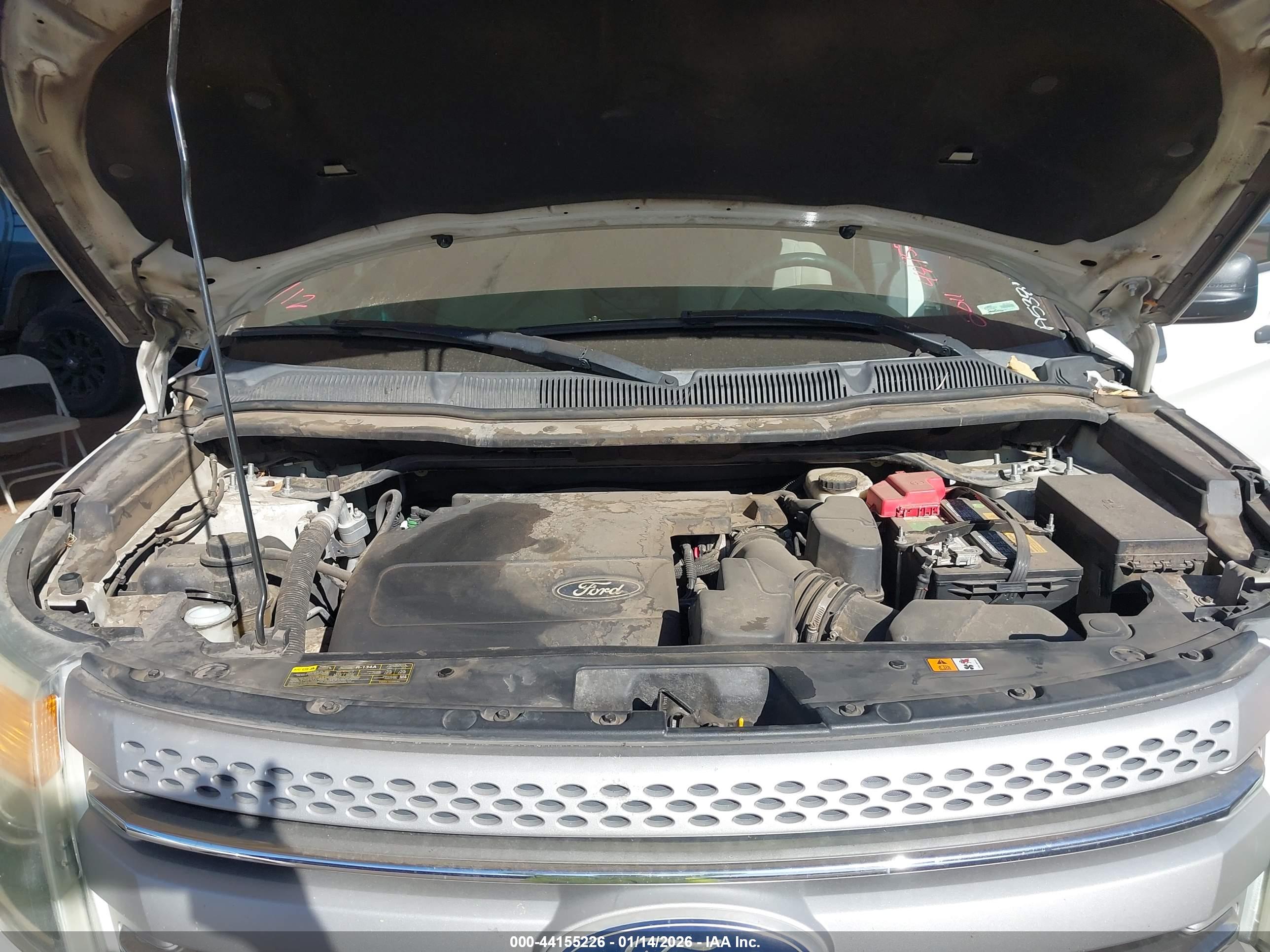 FORD EXPLORER image 10