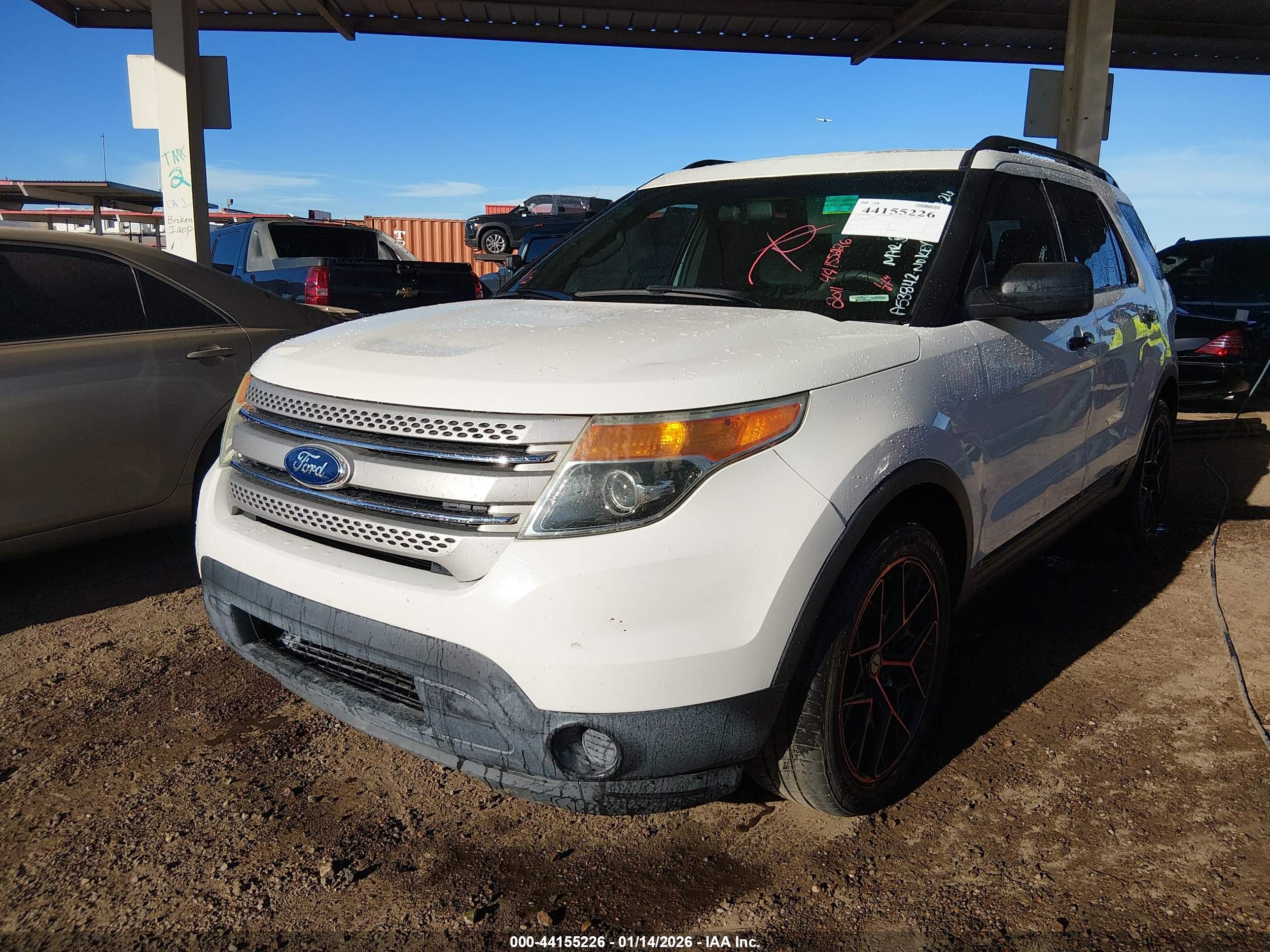 FORD EXPLORER image 2