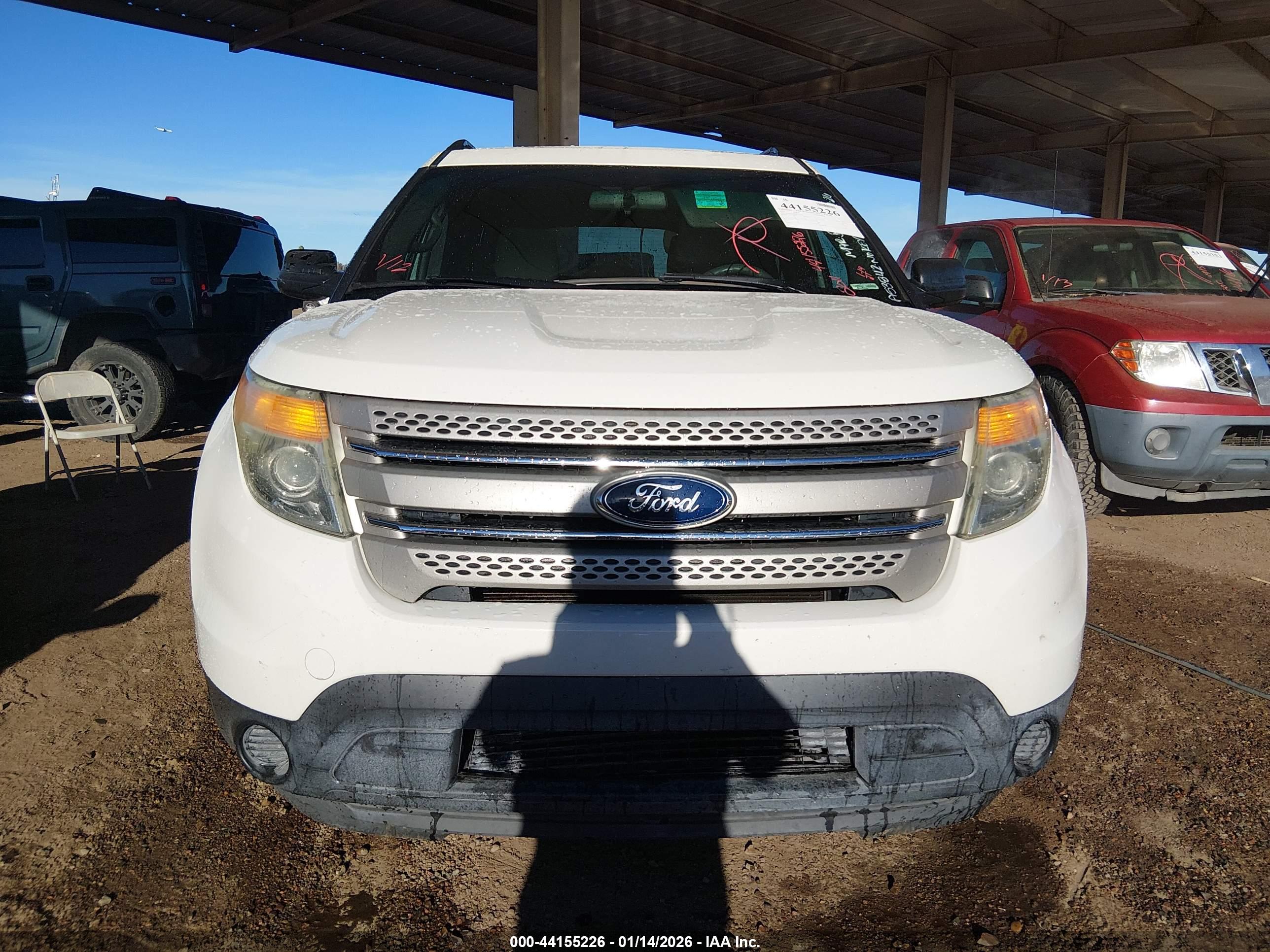 FORD EXPLORER image 6