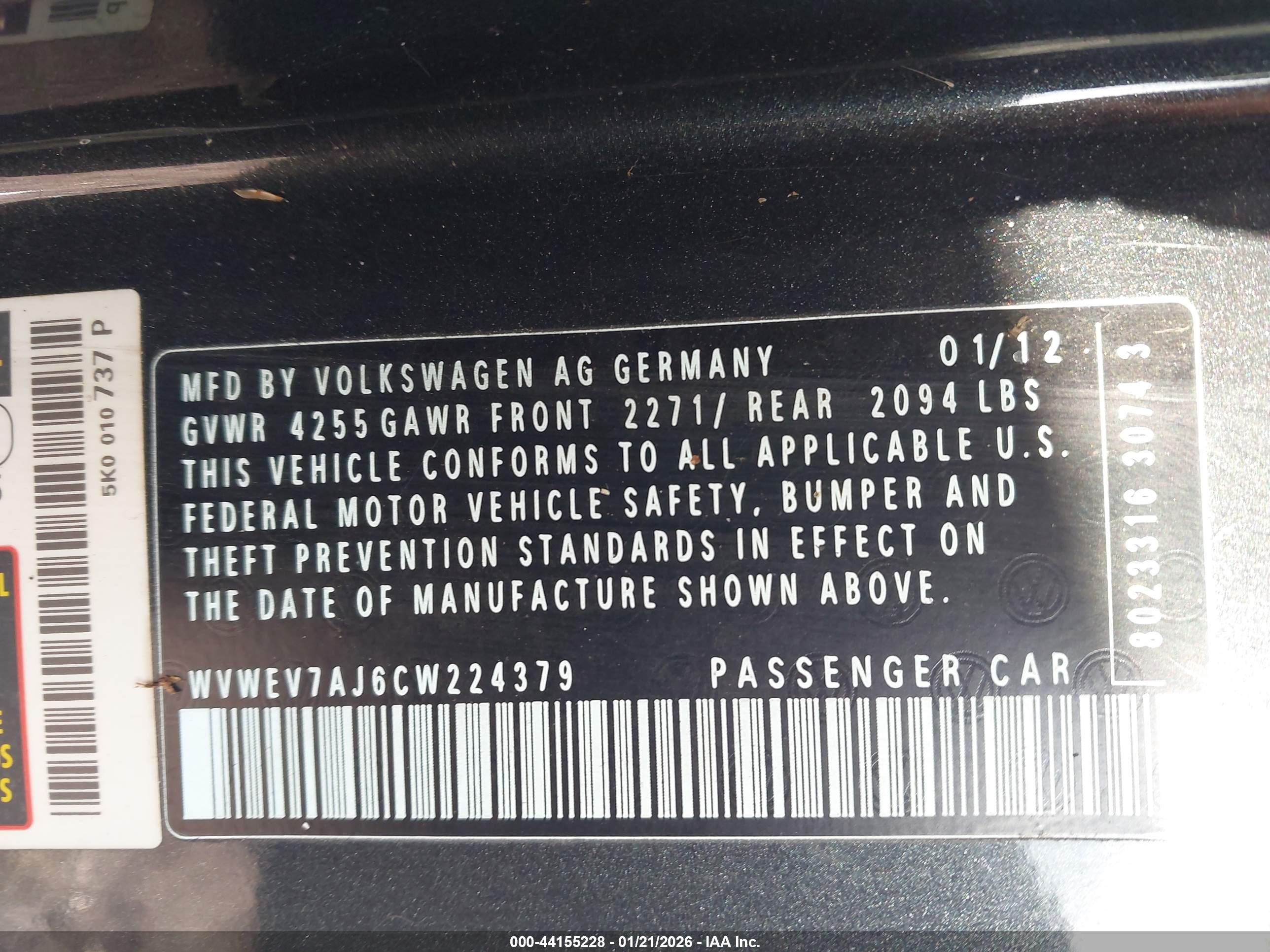 VOLKSWAGEN GTI image 9