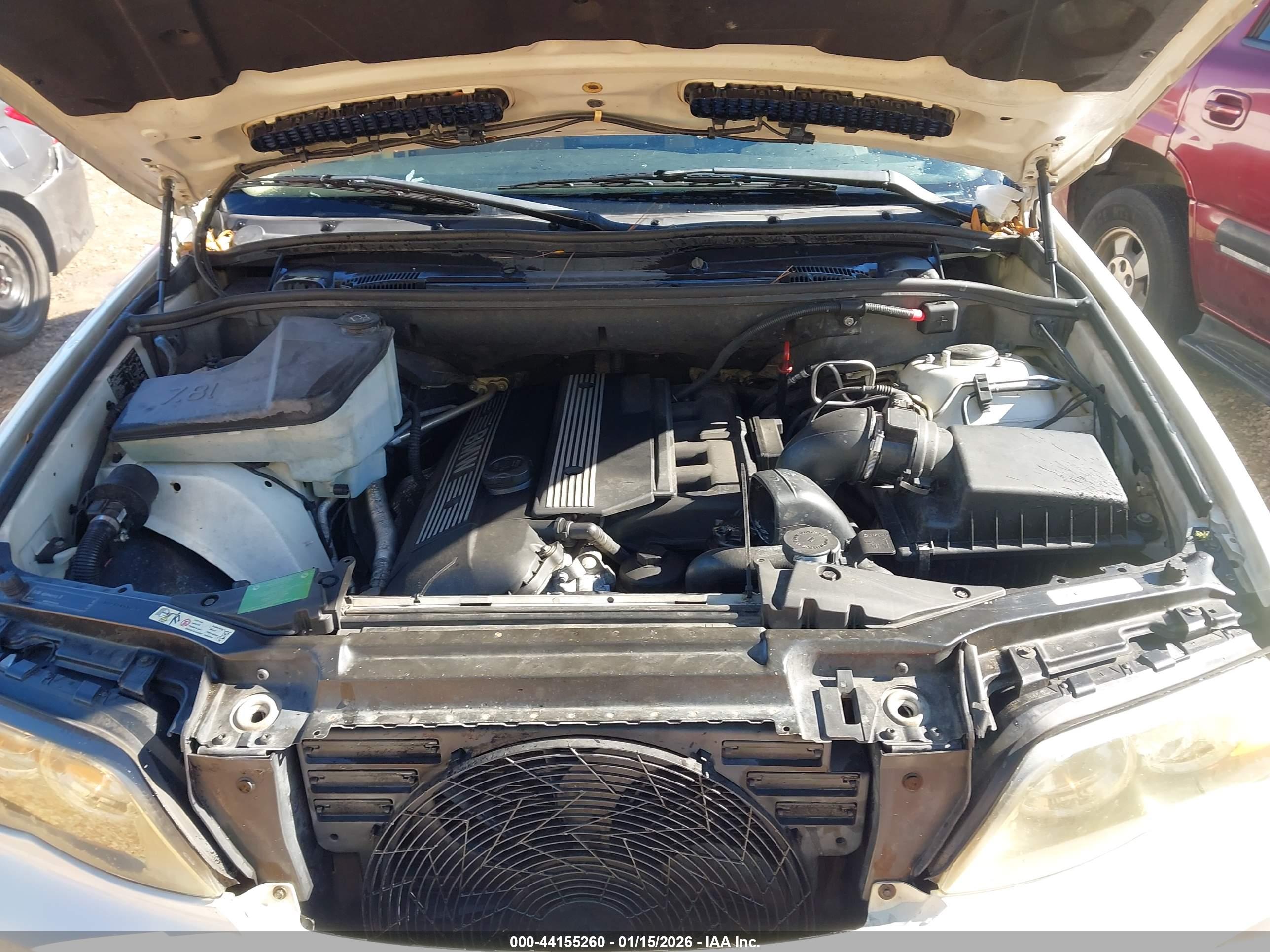 BMW X5 image 10