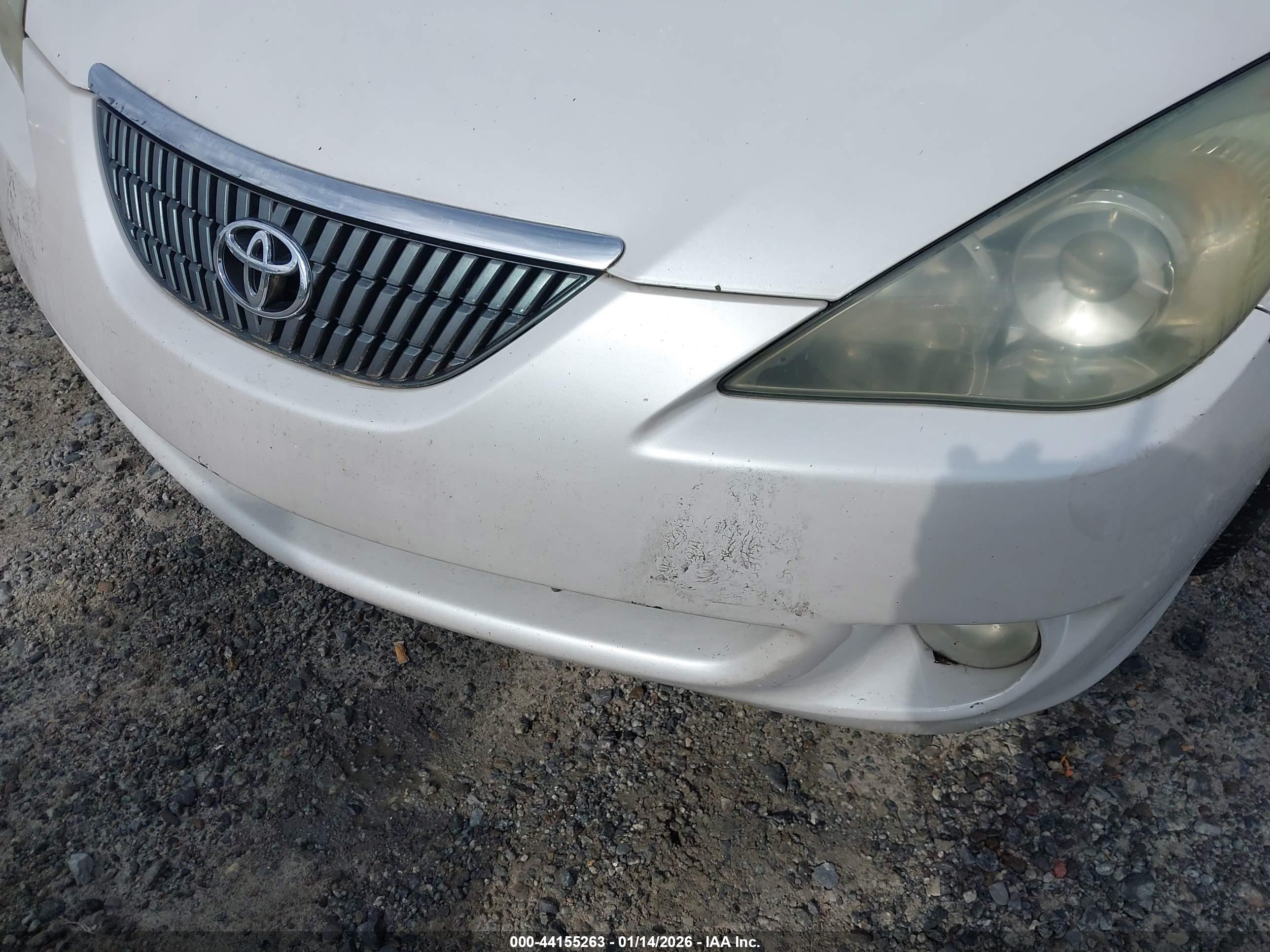 TOYOTA CAMRY image 6