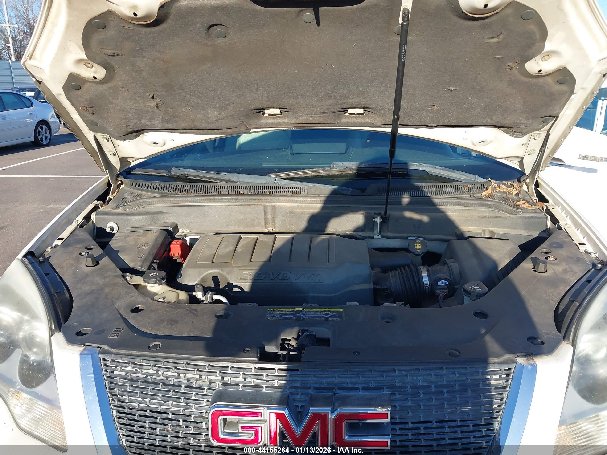 GMC ACADIA image 10