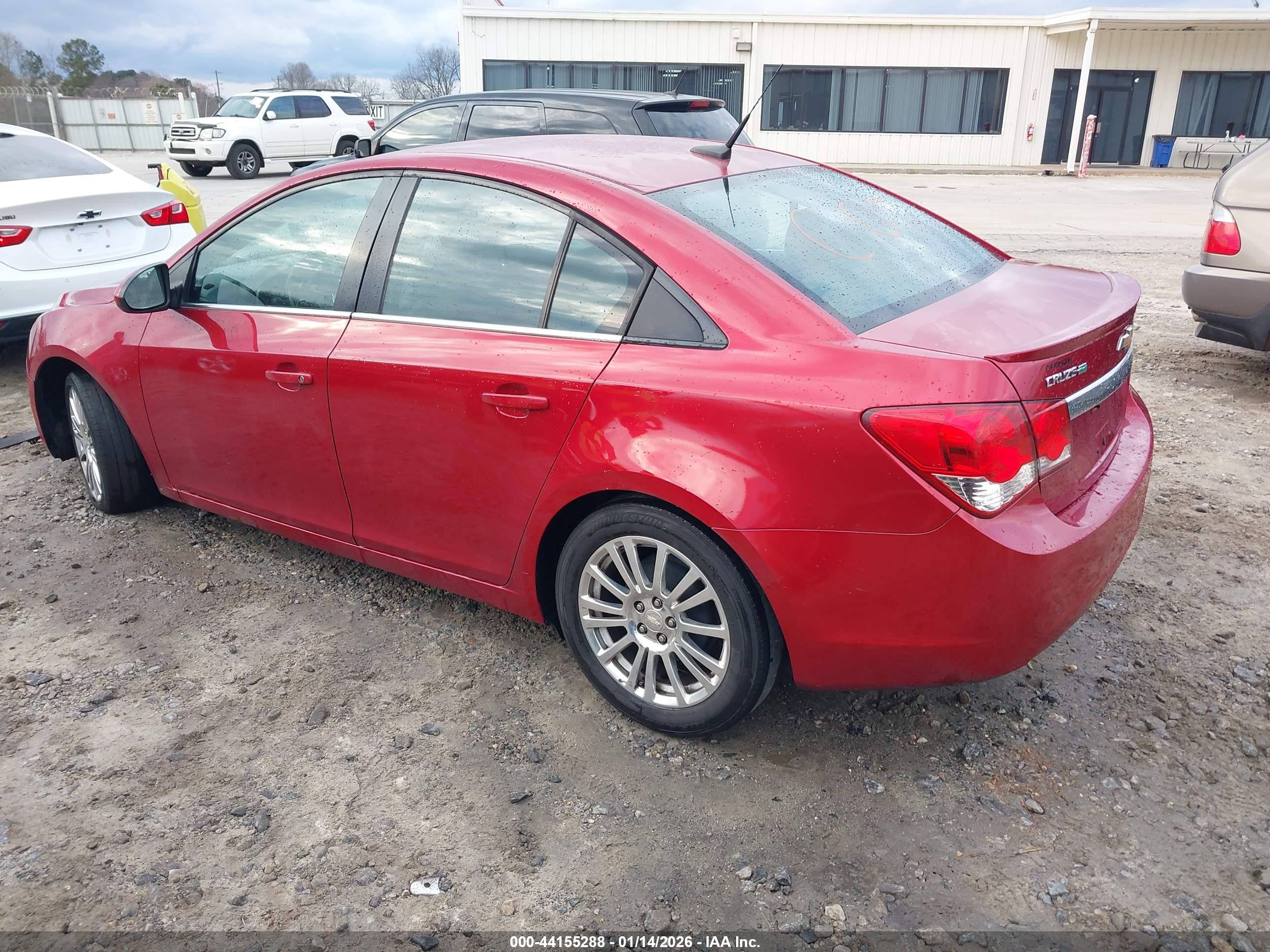 CHEVROLET CRUZE image 3
