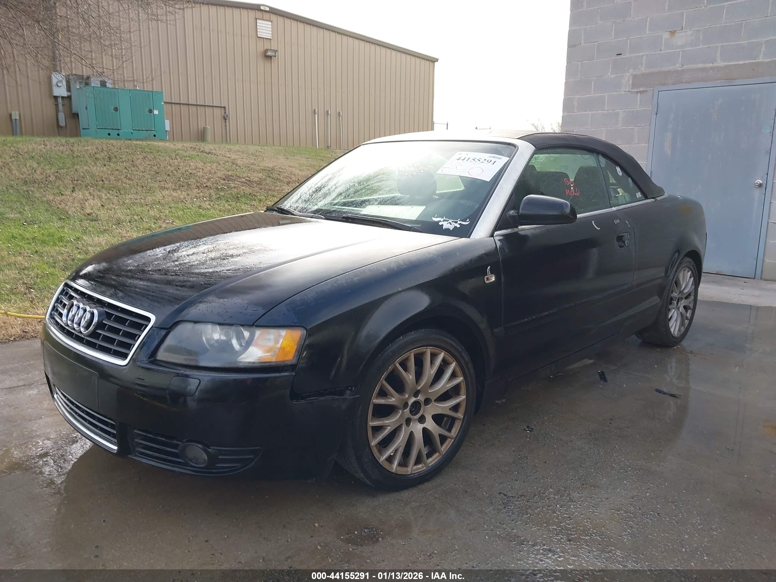 AUDI A4 image 2