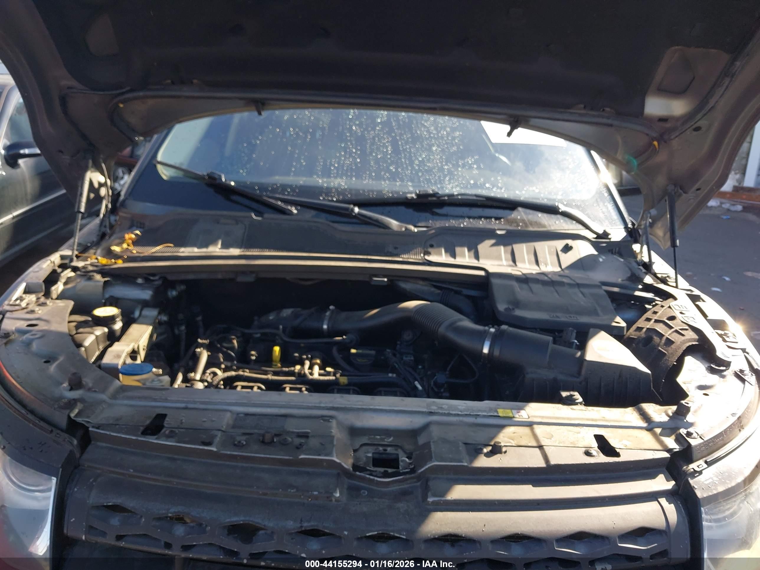 LAND ROVER image 10