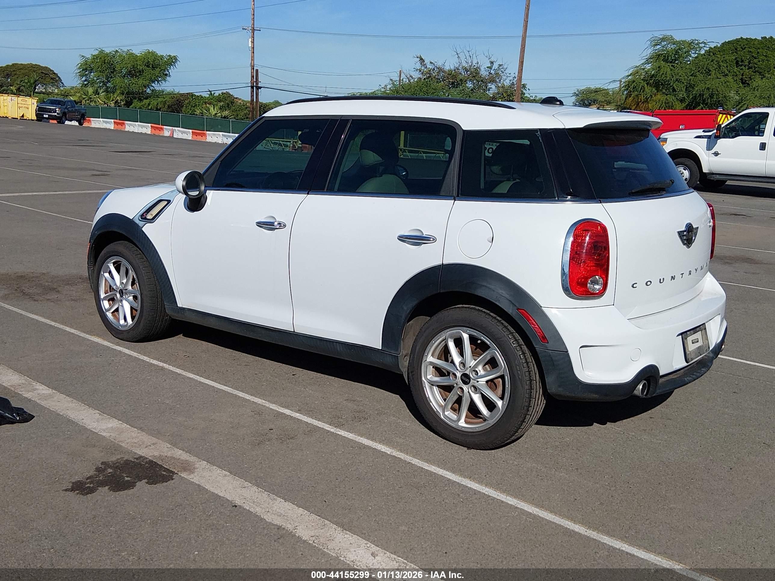 MINI COUNTRYMAN image 3
