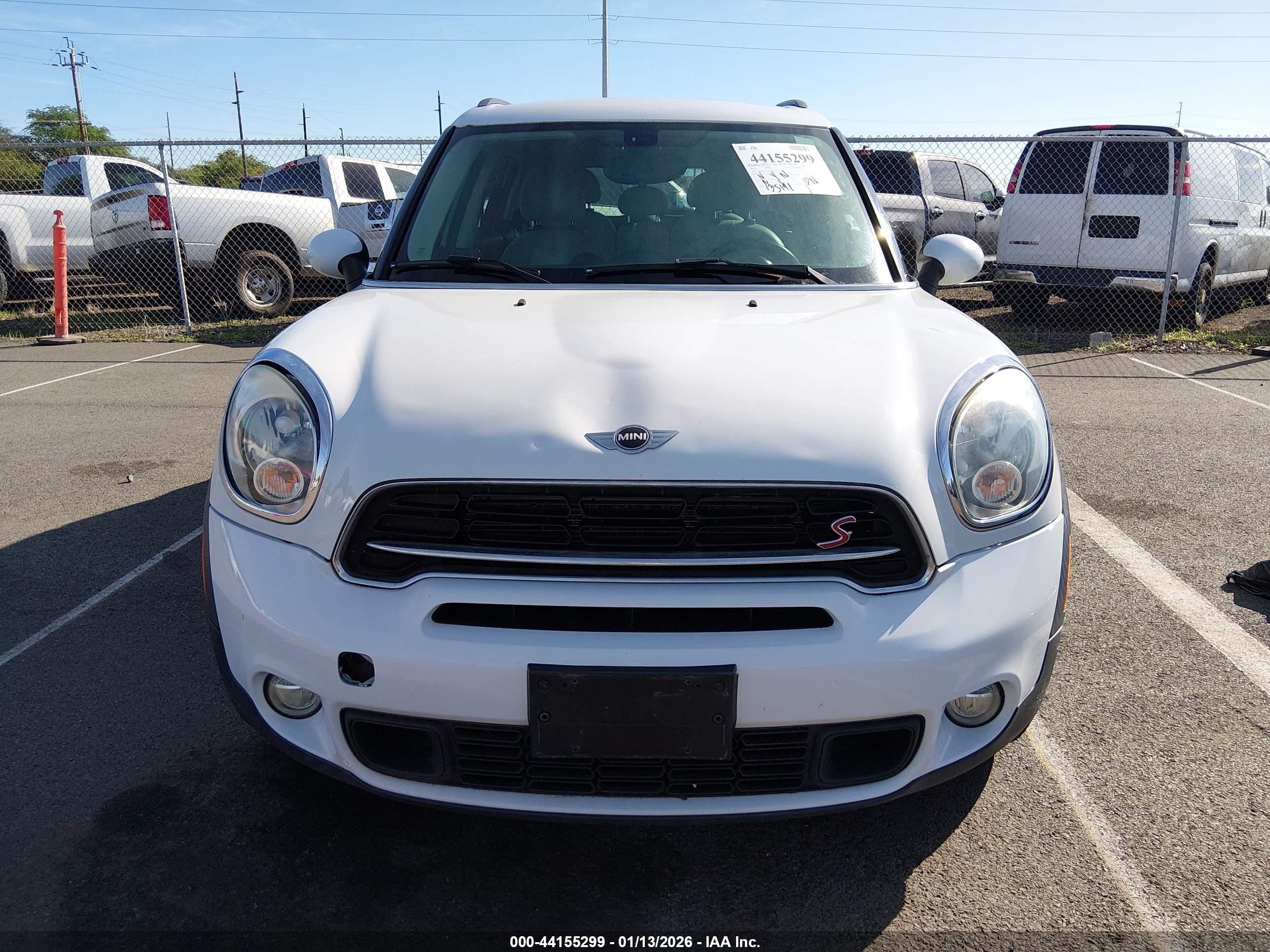 MINI COUNTRYMAN image 6