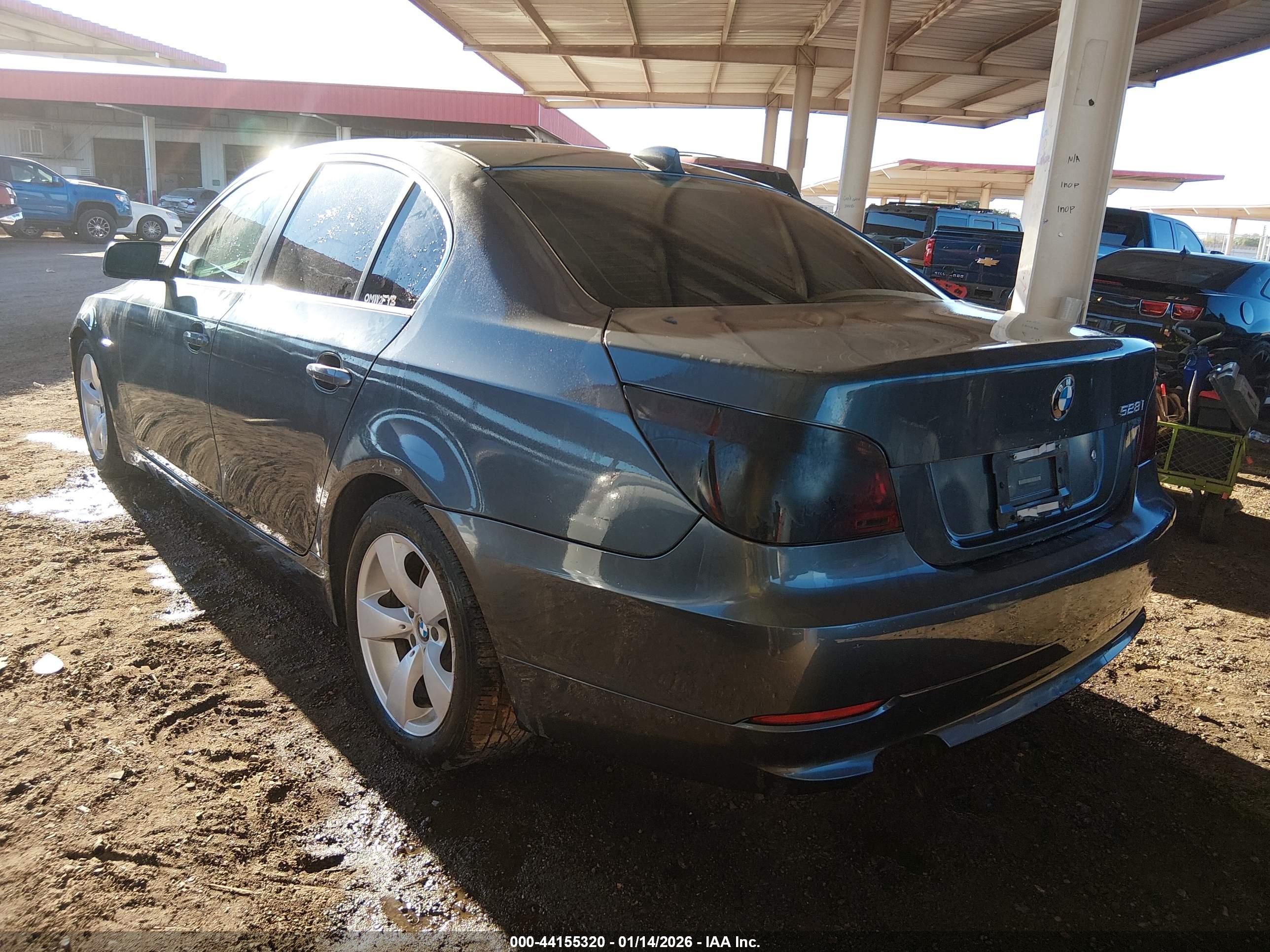 BMW 528I image 3
