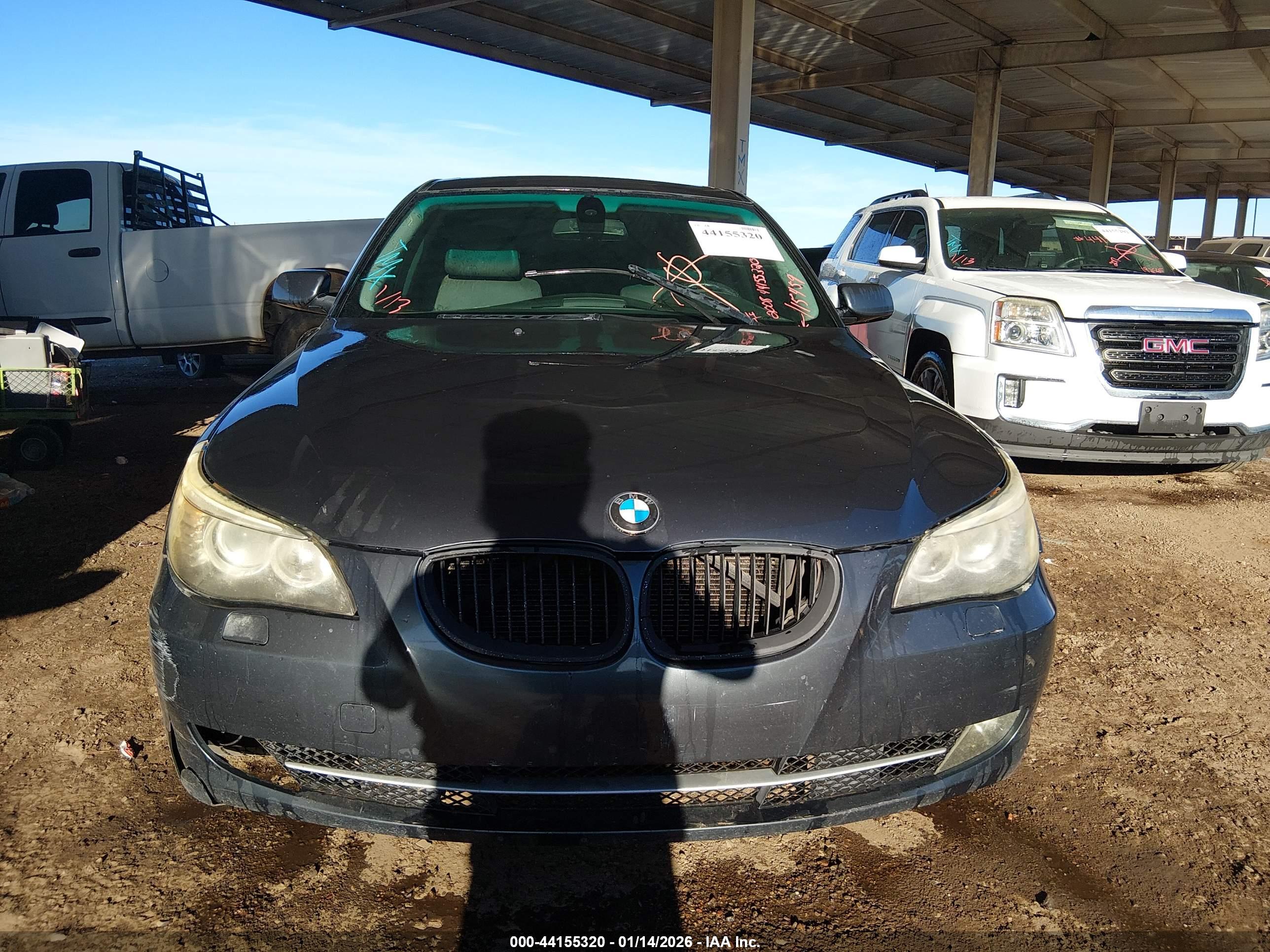 BMW 528I image 6