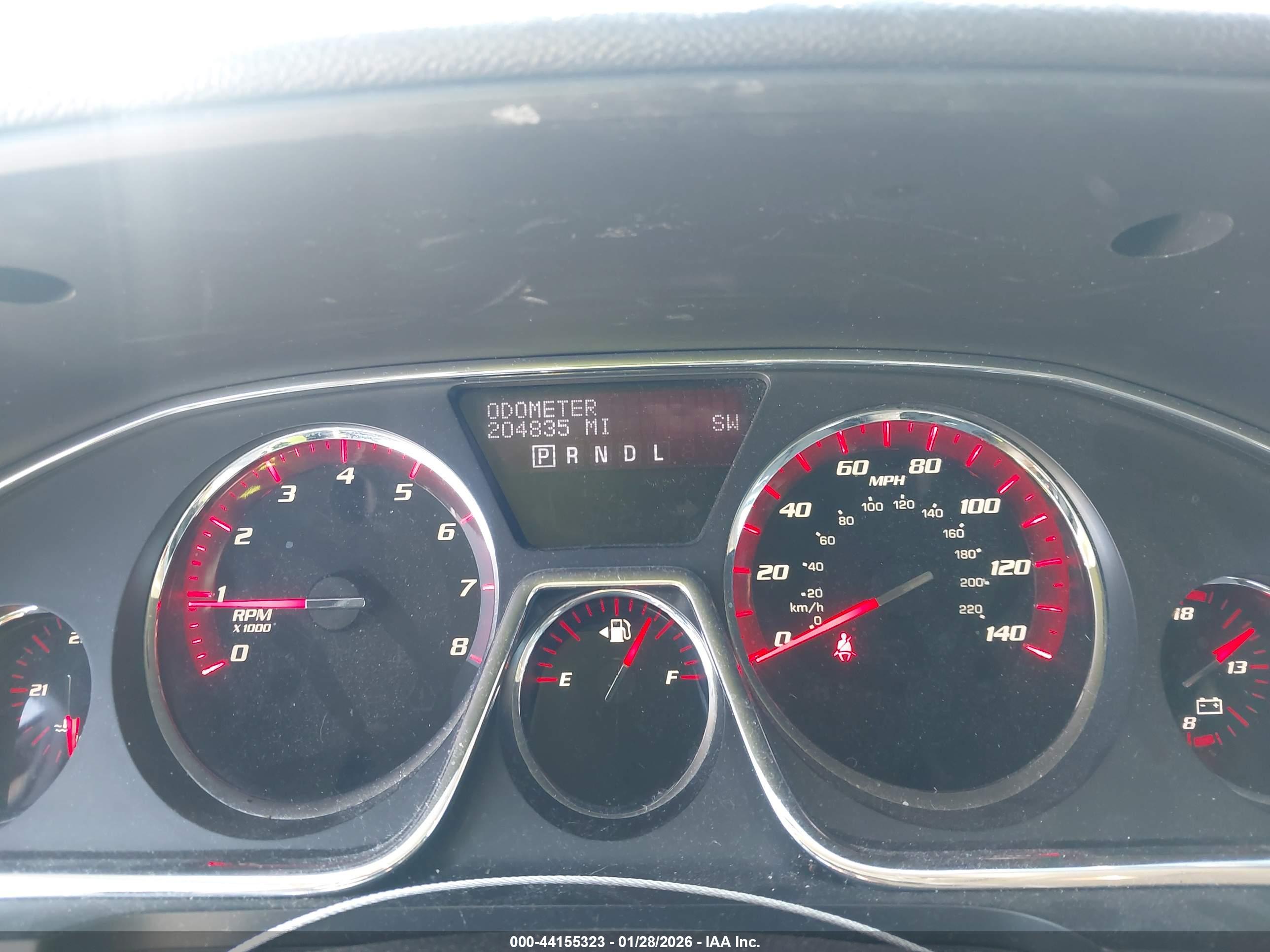GMC ACADIA image 7