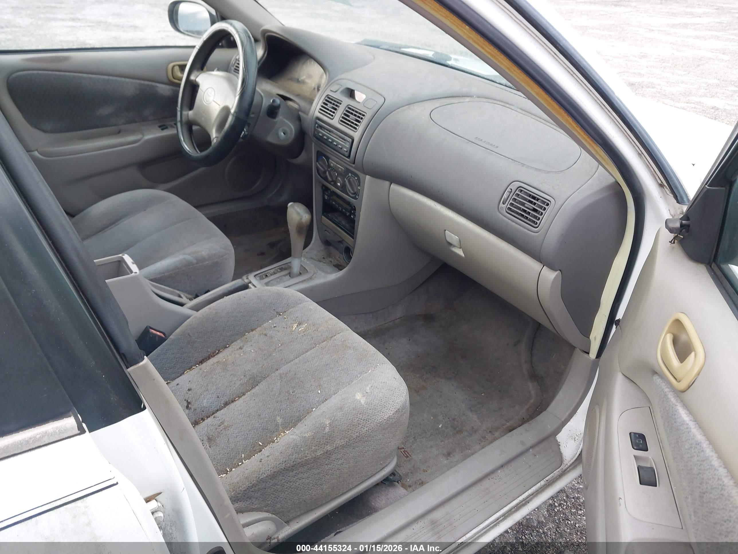 TOYOTA COROLLA image 5