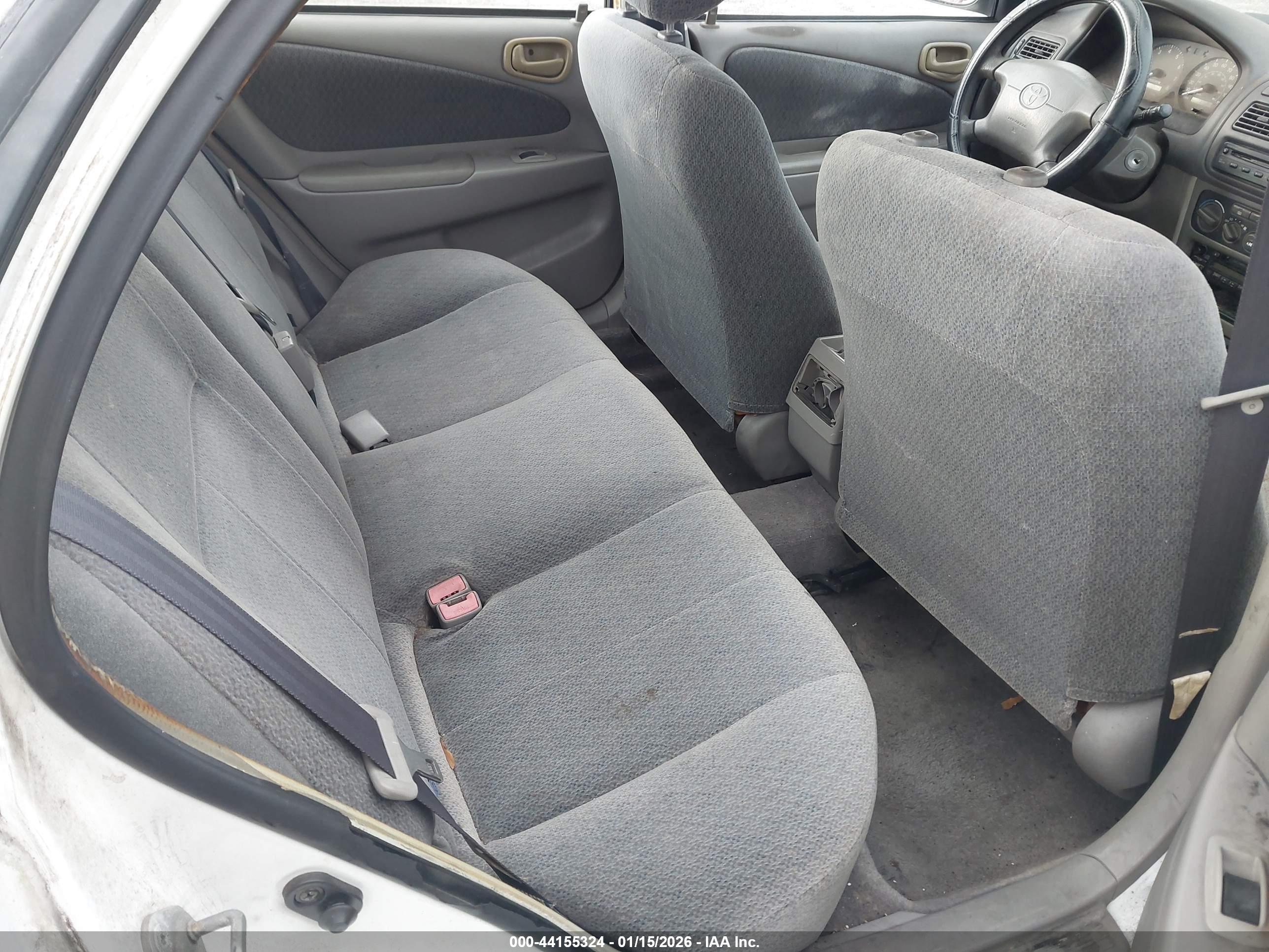 TOYOTA COROLLA image 8