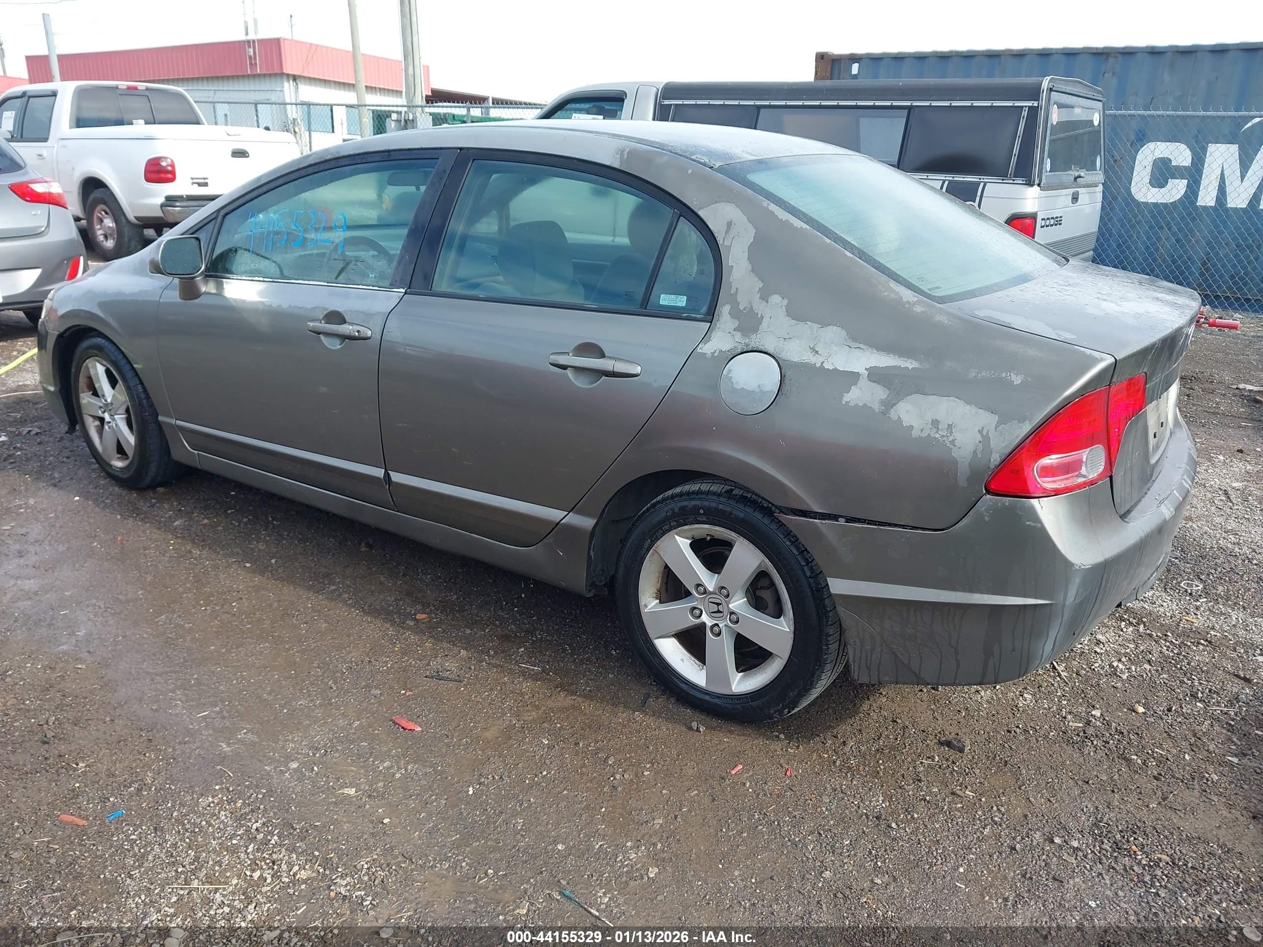 HONDA CIVIC image 3