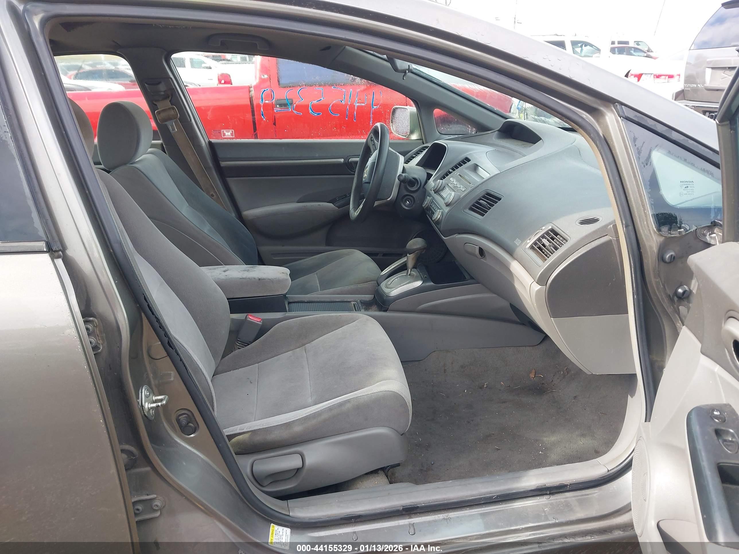 HONDA CIVIC image 5