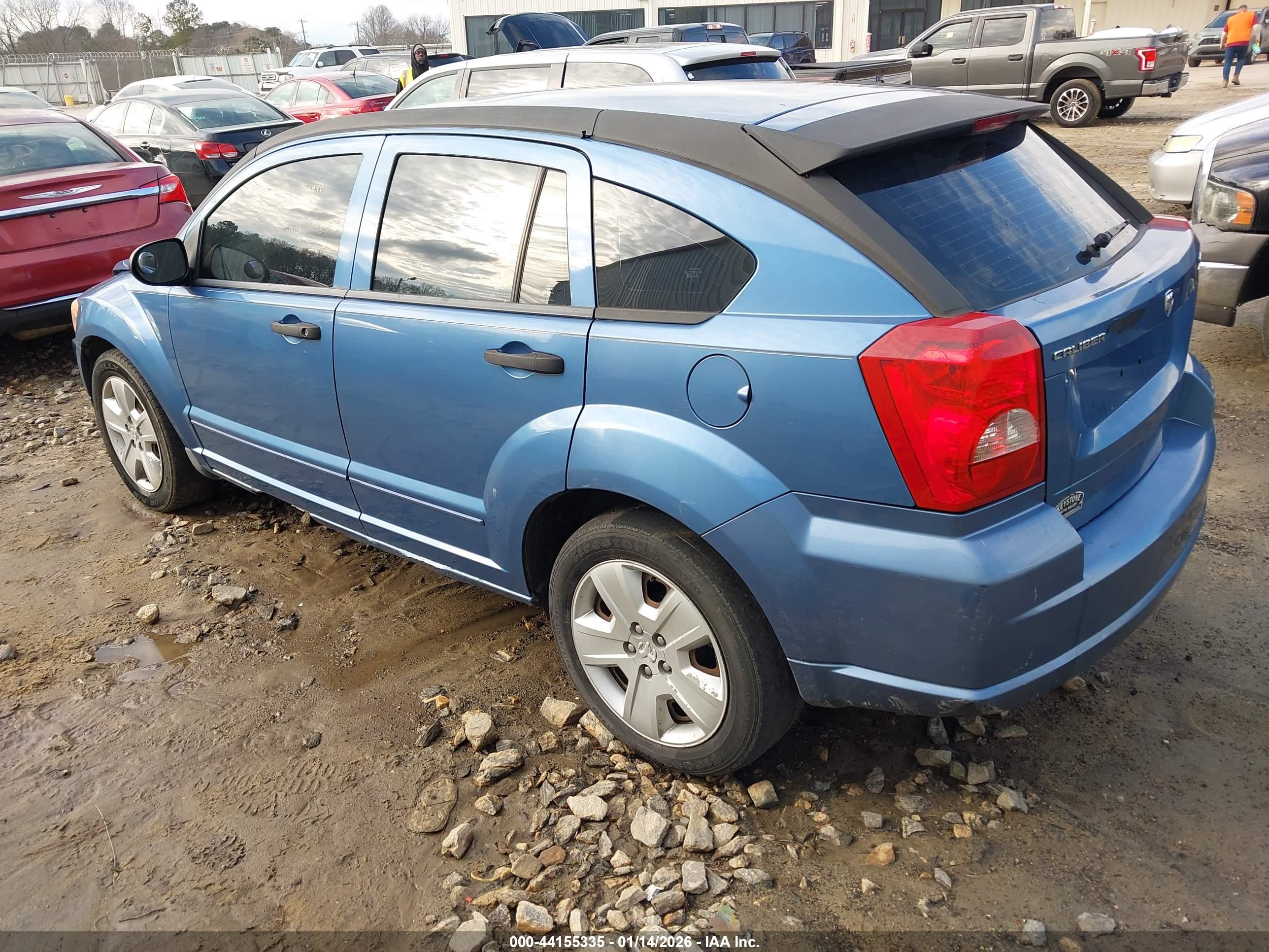 DODGE CALIBER image 3