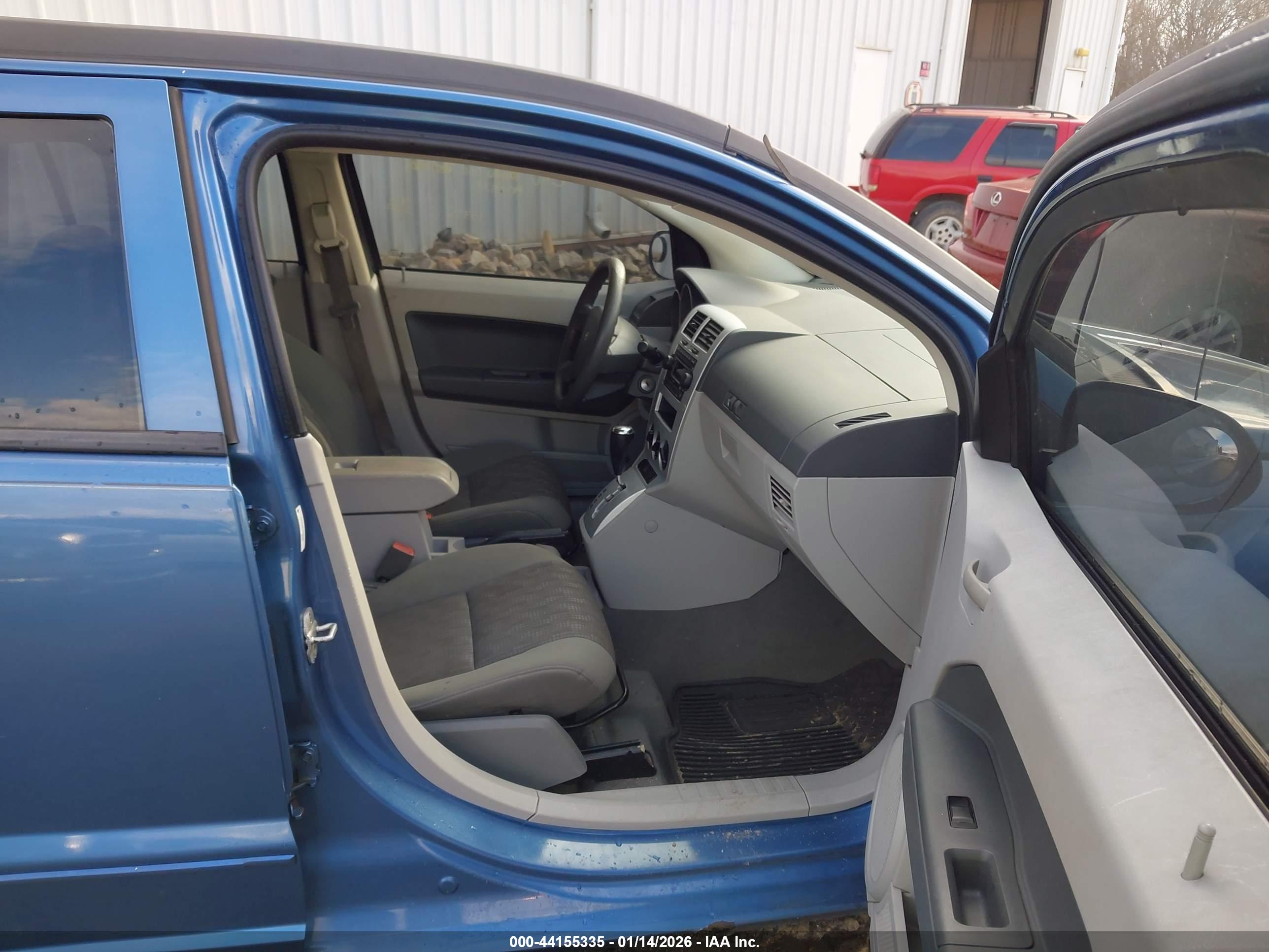 DODGE CALIBER image 5