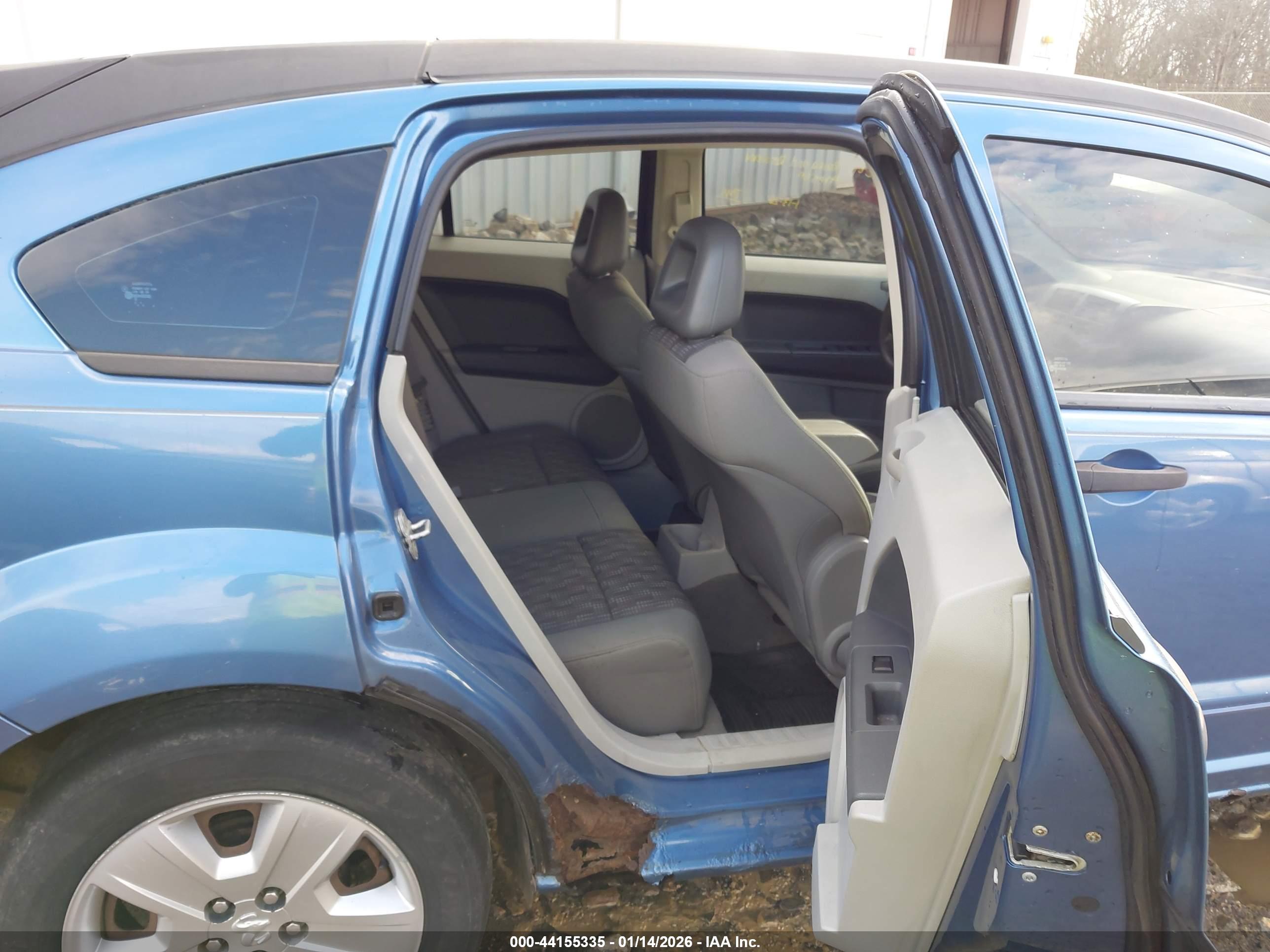 DODGE CALIBER image 8