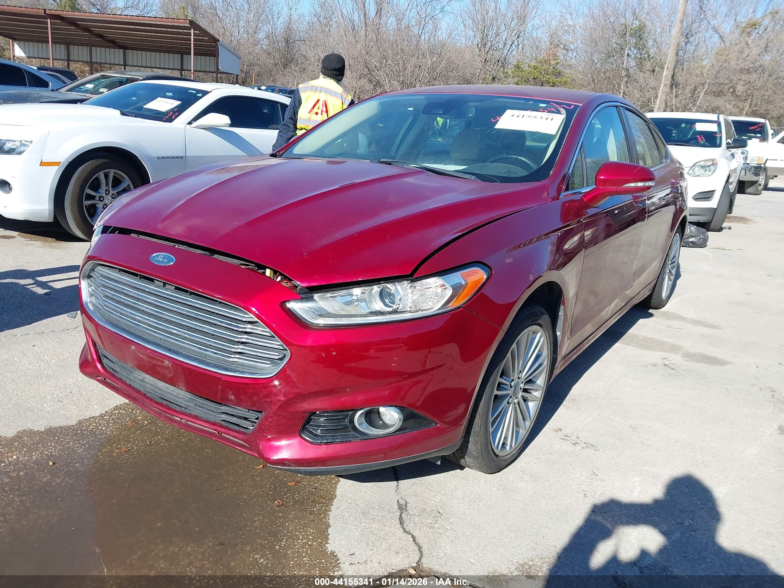 FORD FUSION image 2