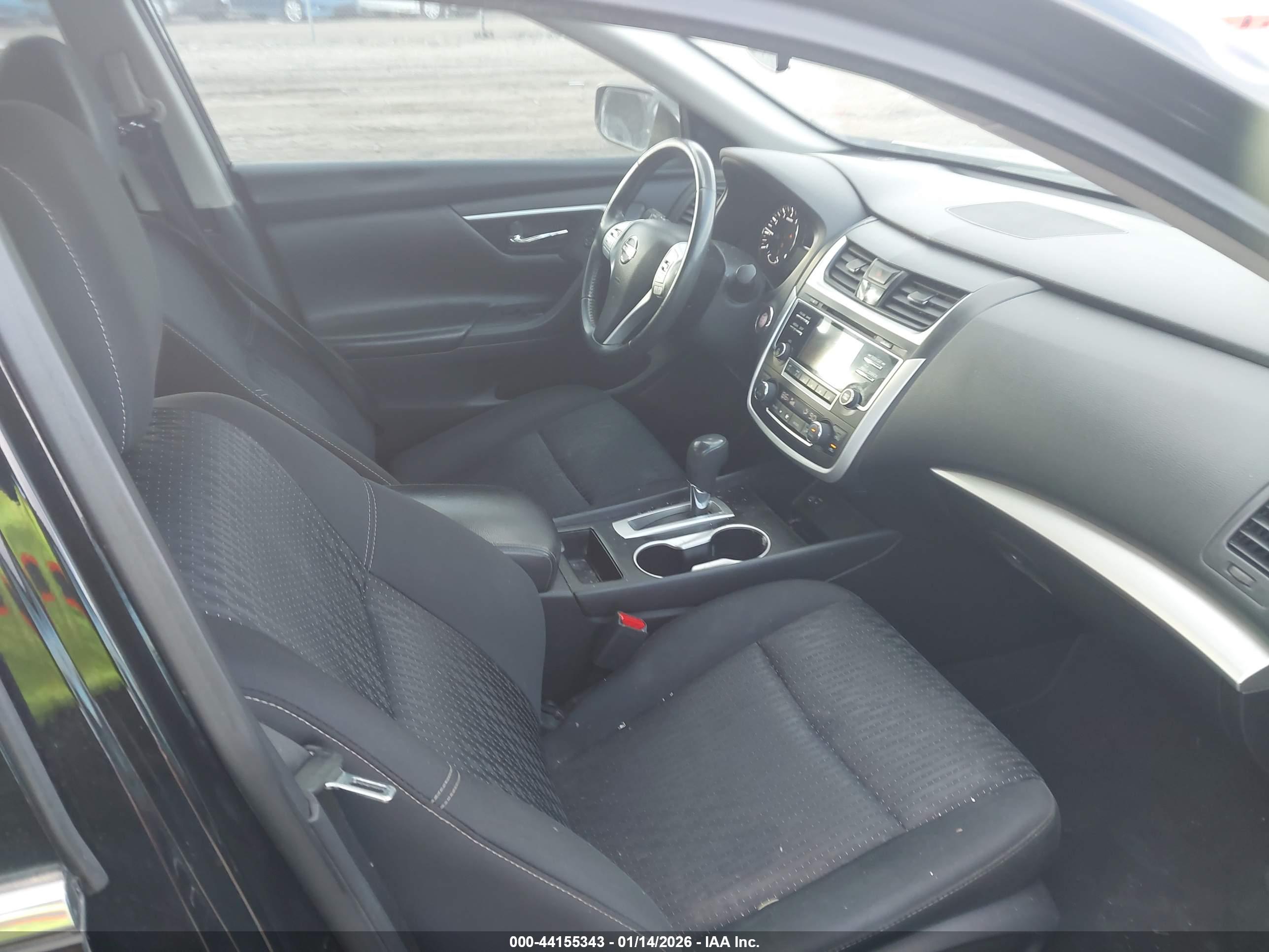 NISSAN ALTIMA image 5
