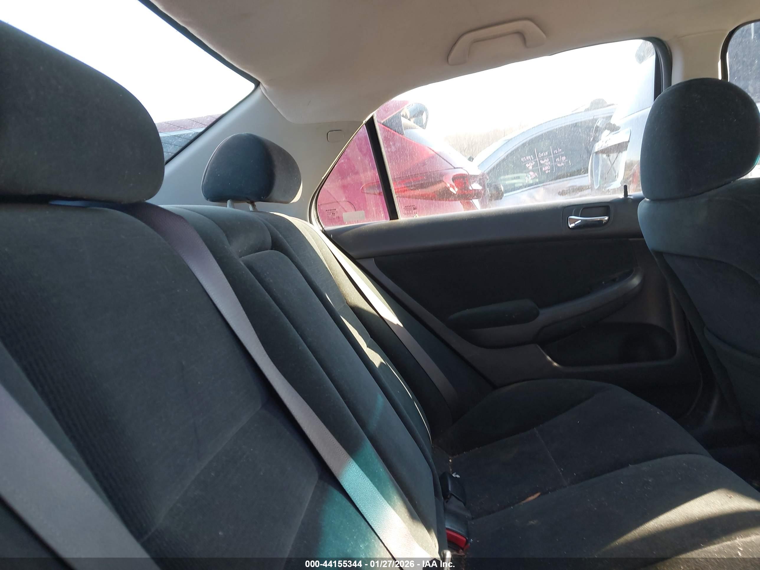 HONDA ACCORD image 8
