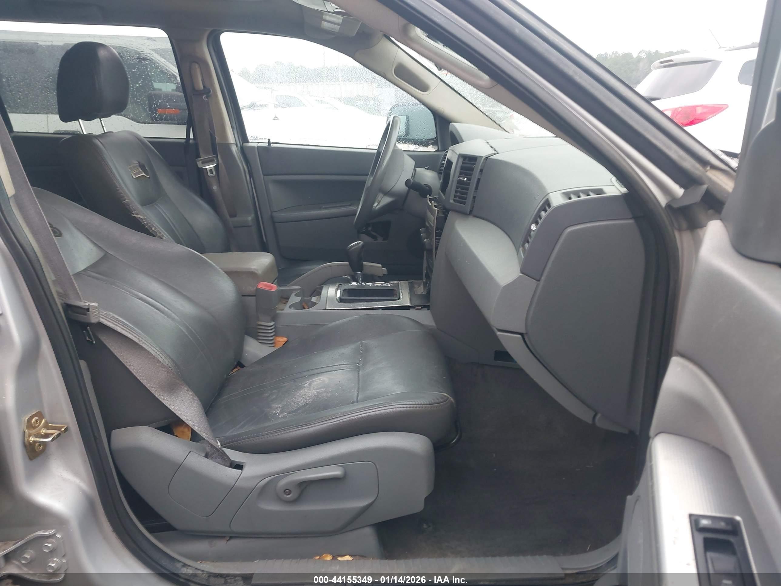 JEEP GRAND image 5