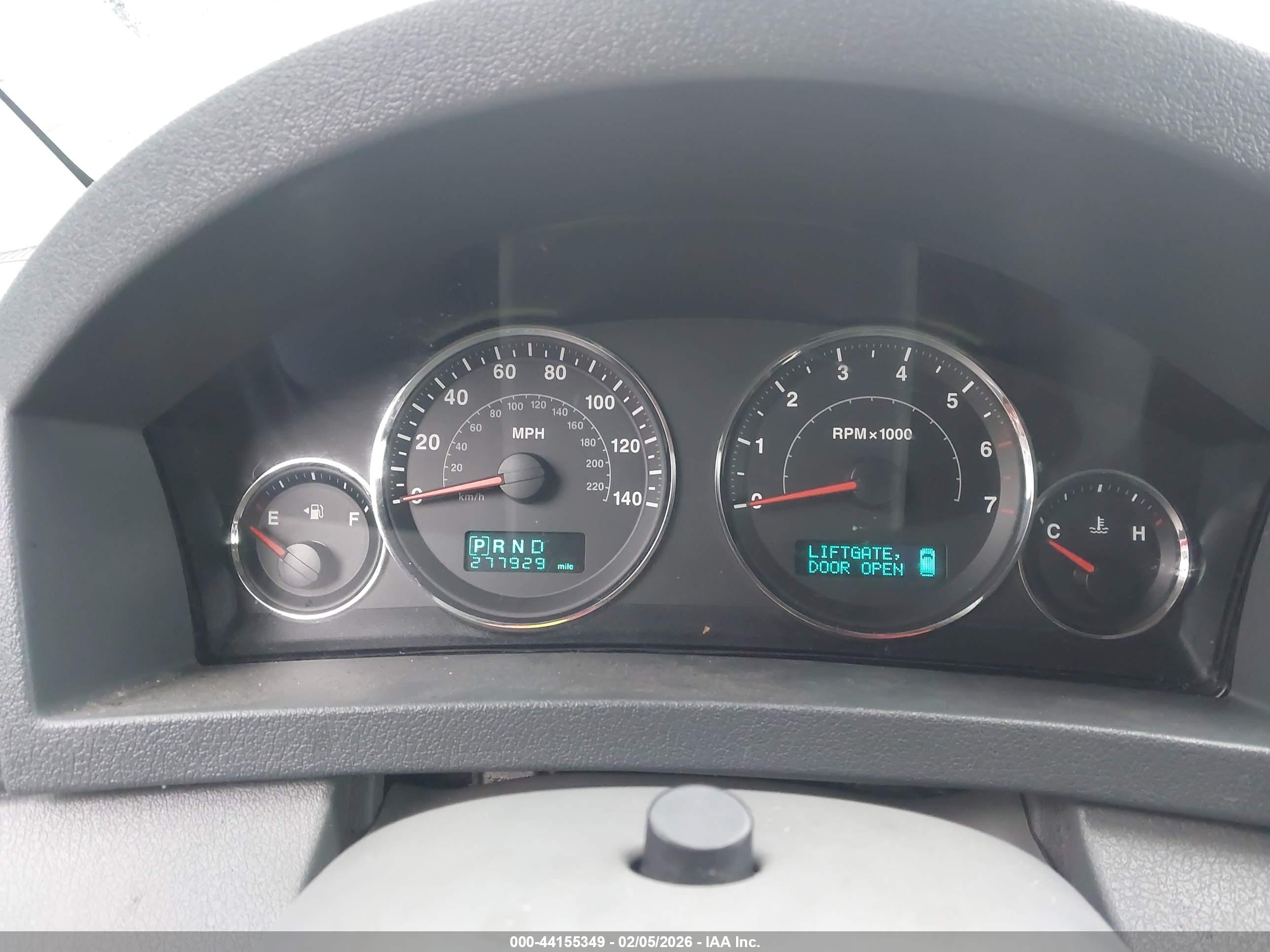 JEEP GRAND image 7