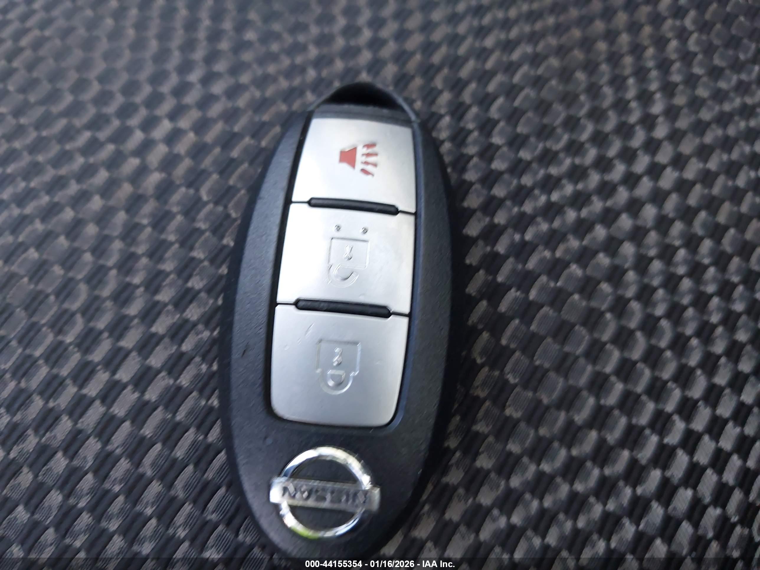 NISSAN ROGUE image 11