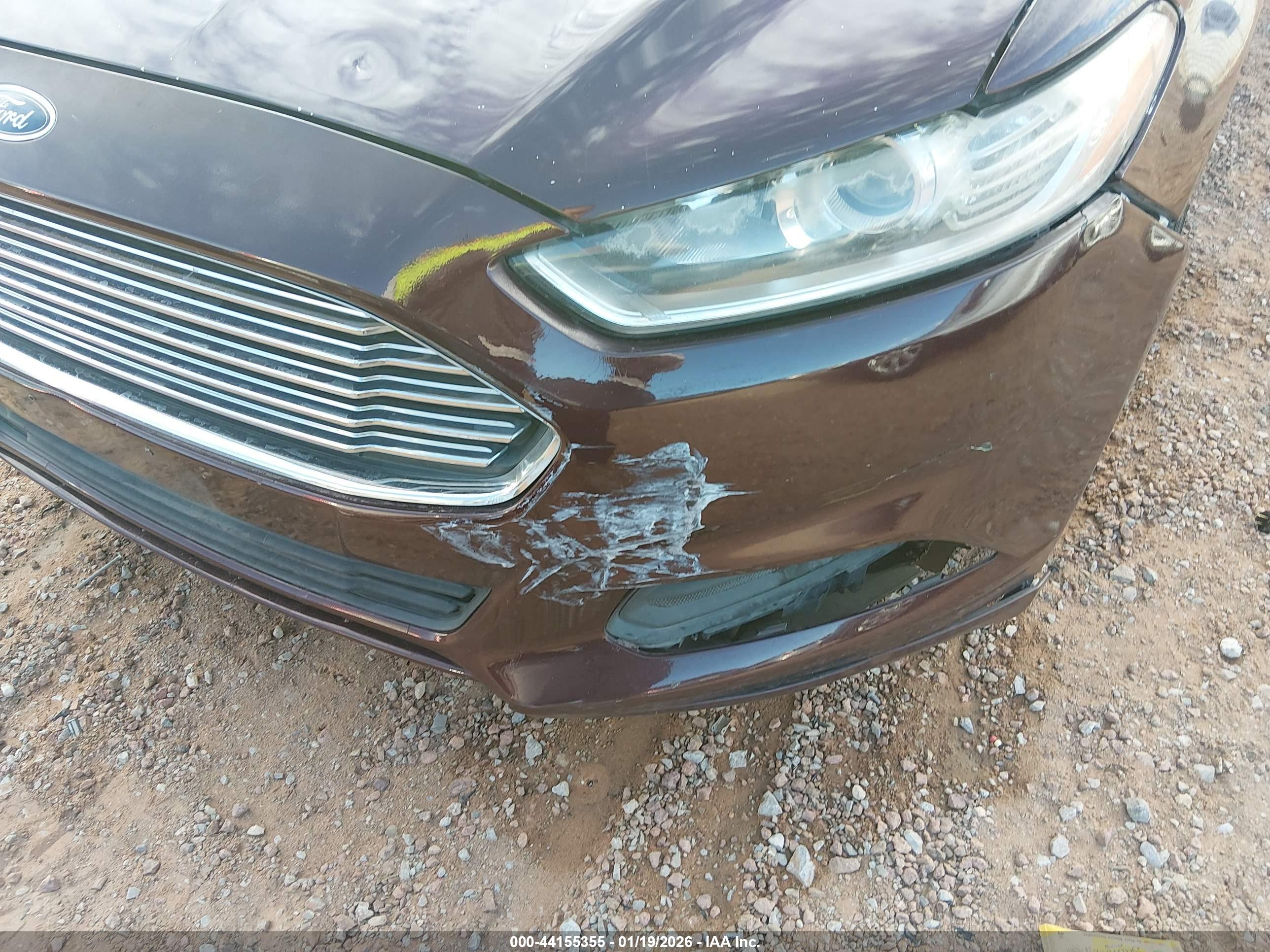 FORD FUSION image 6