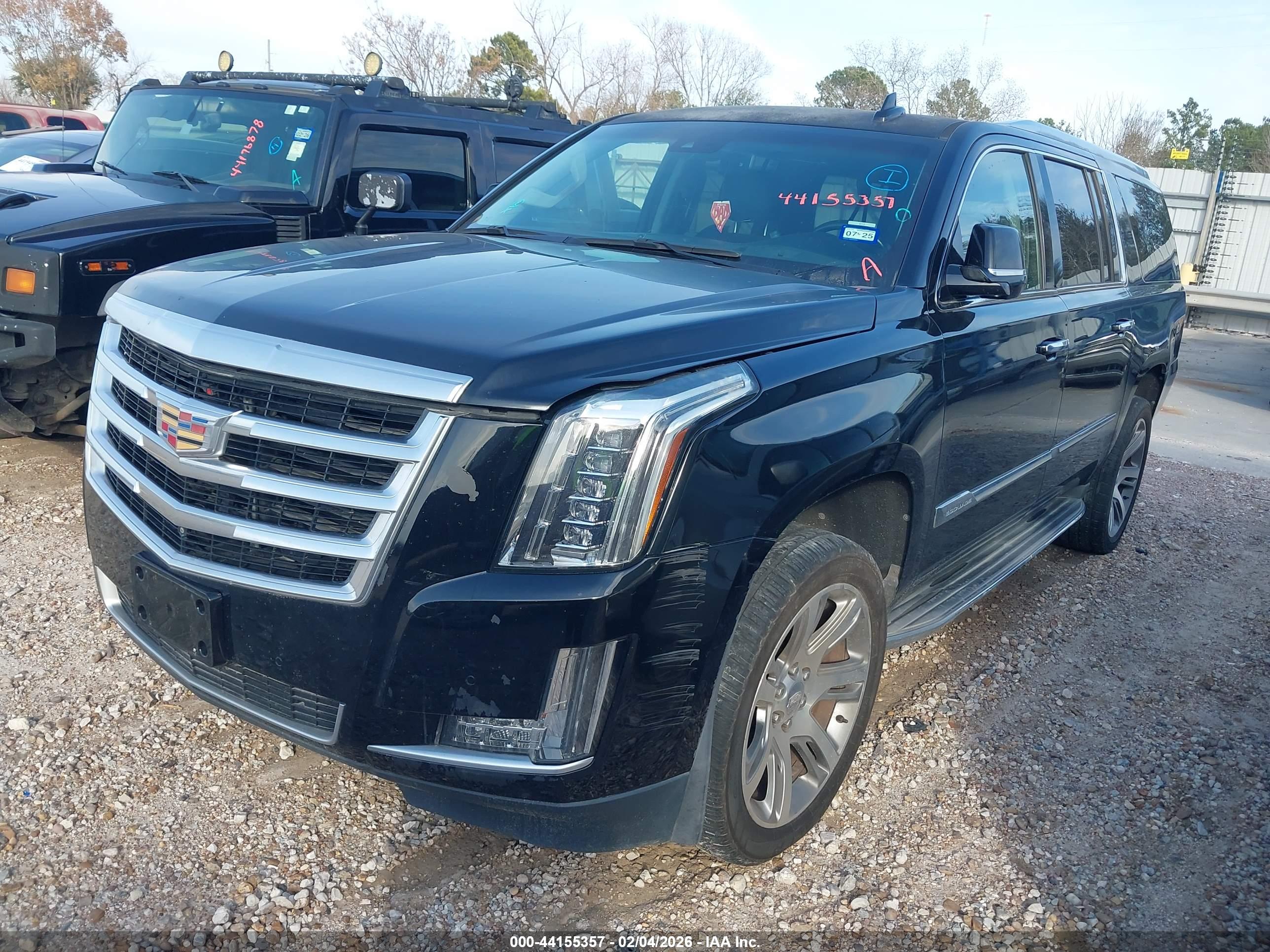 CADILLAC ESCALADE image 2